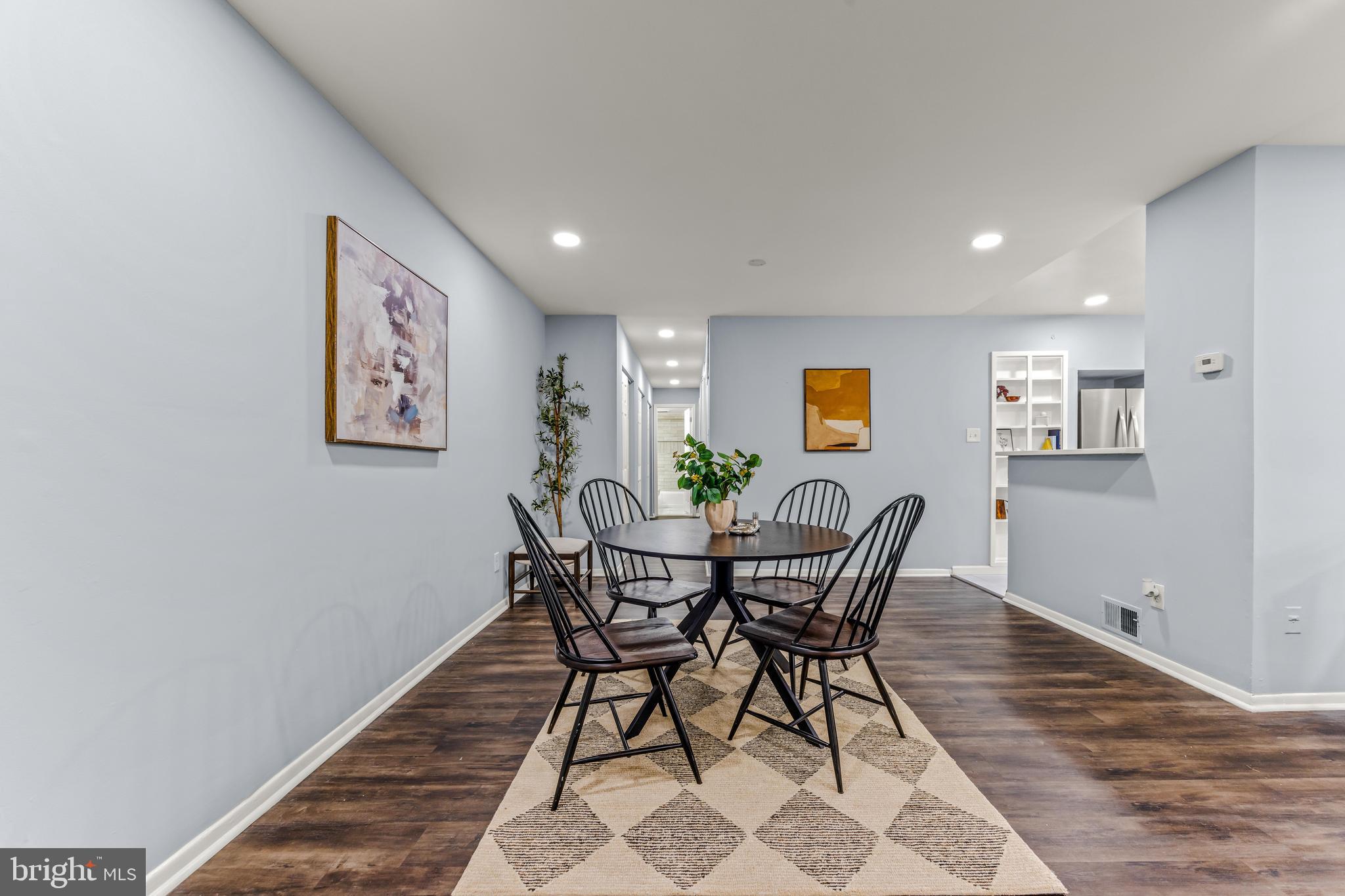 HOMELAND SOUTHWAY - Residential Lease