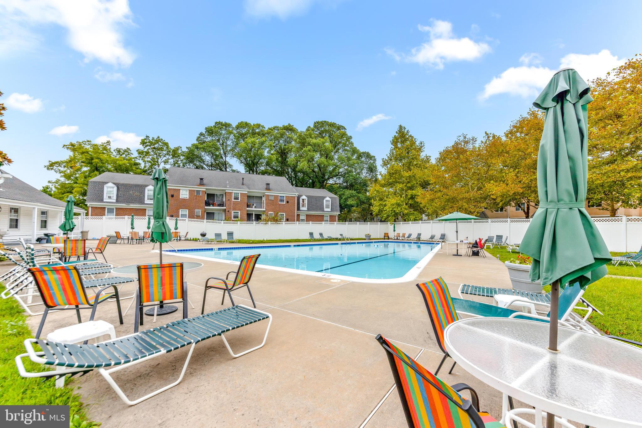 HOMELAND SOUTHWAY - Residential Lease