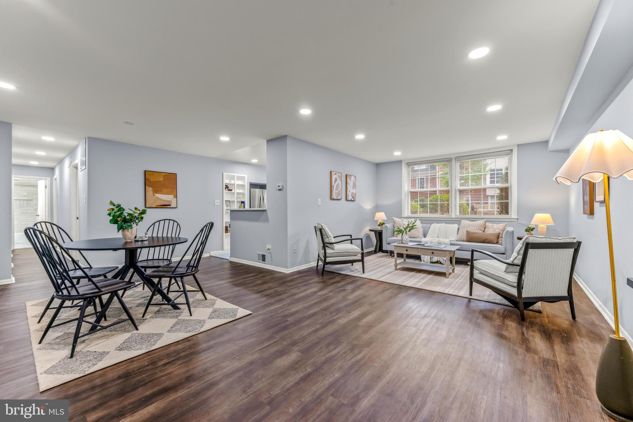 HOMELAND SOUTHWAY - Residential Lease
