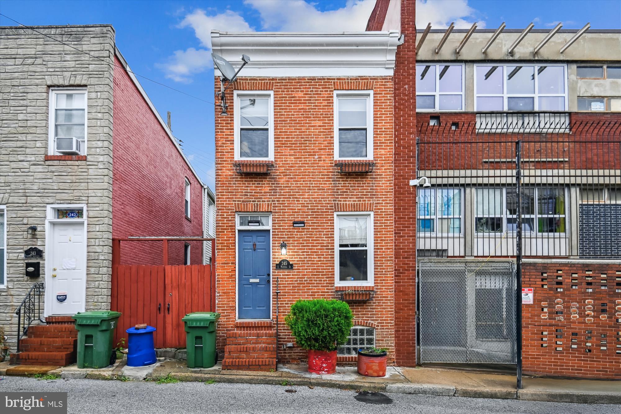 BUTCHERS HILL - Residential