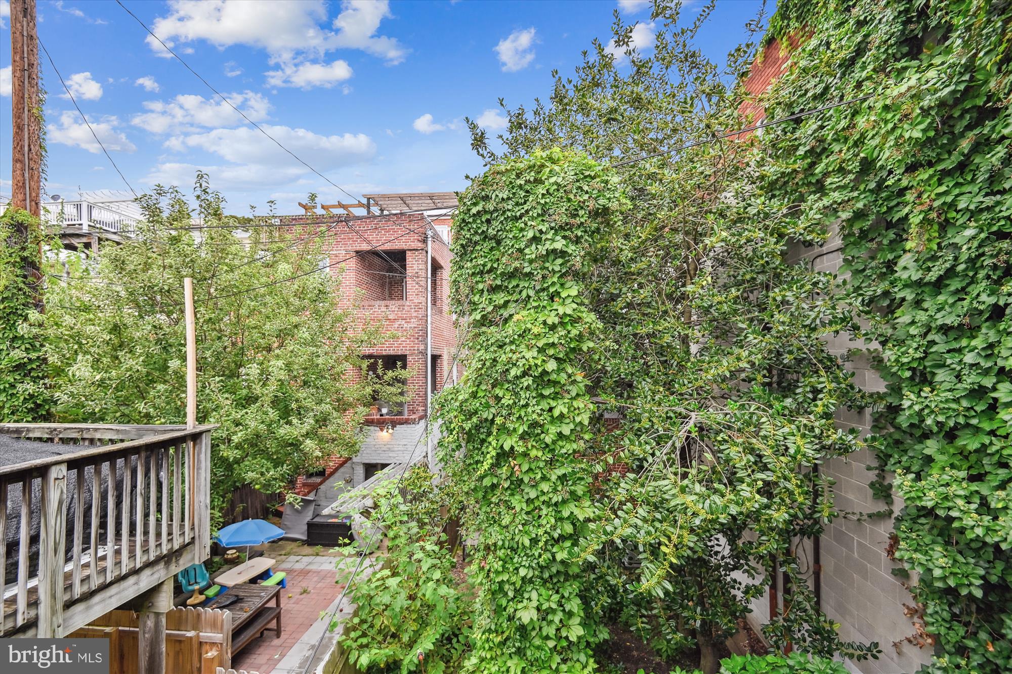 BUTCHERS HILL - Residential