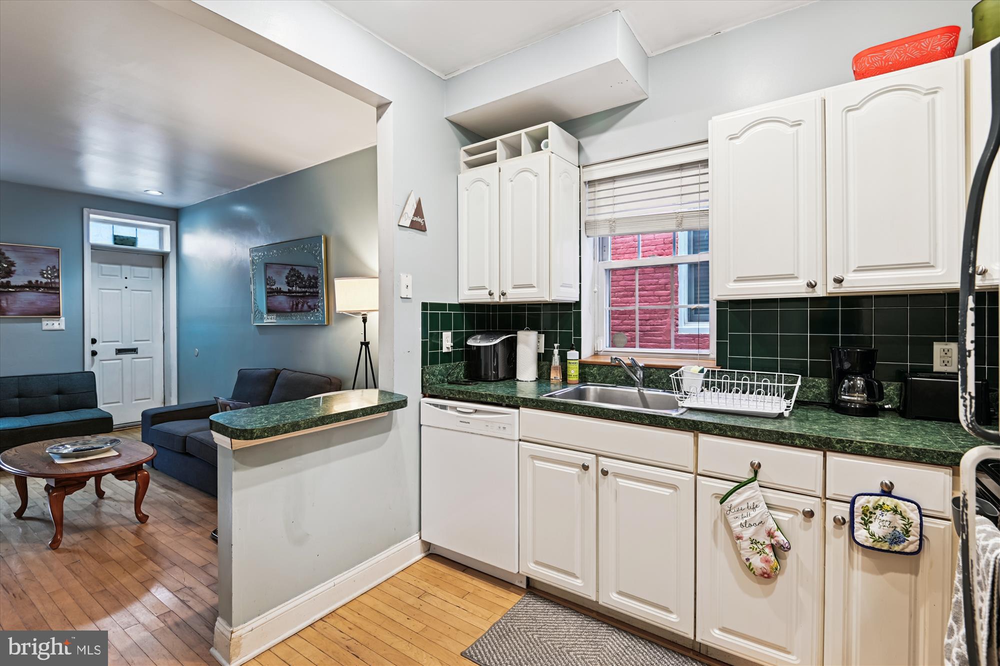 BUTCHERS HILL - Residential