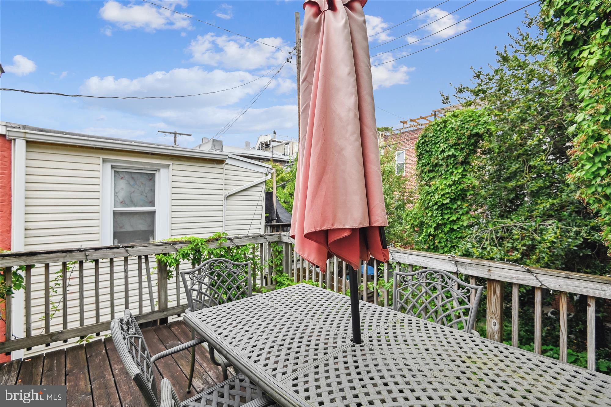 BUTCHERS HILL - Residential