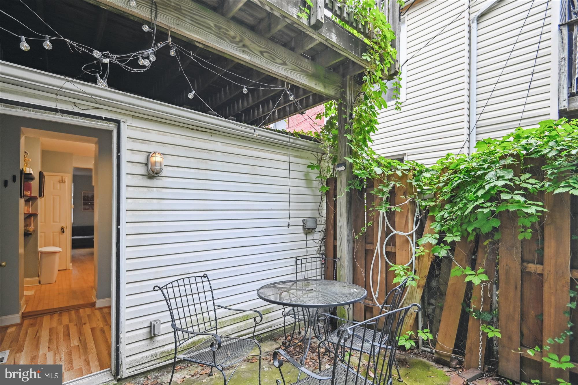BUTCHERS HILL - Residential