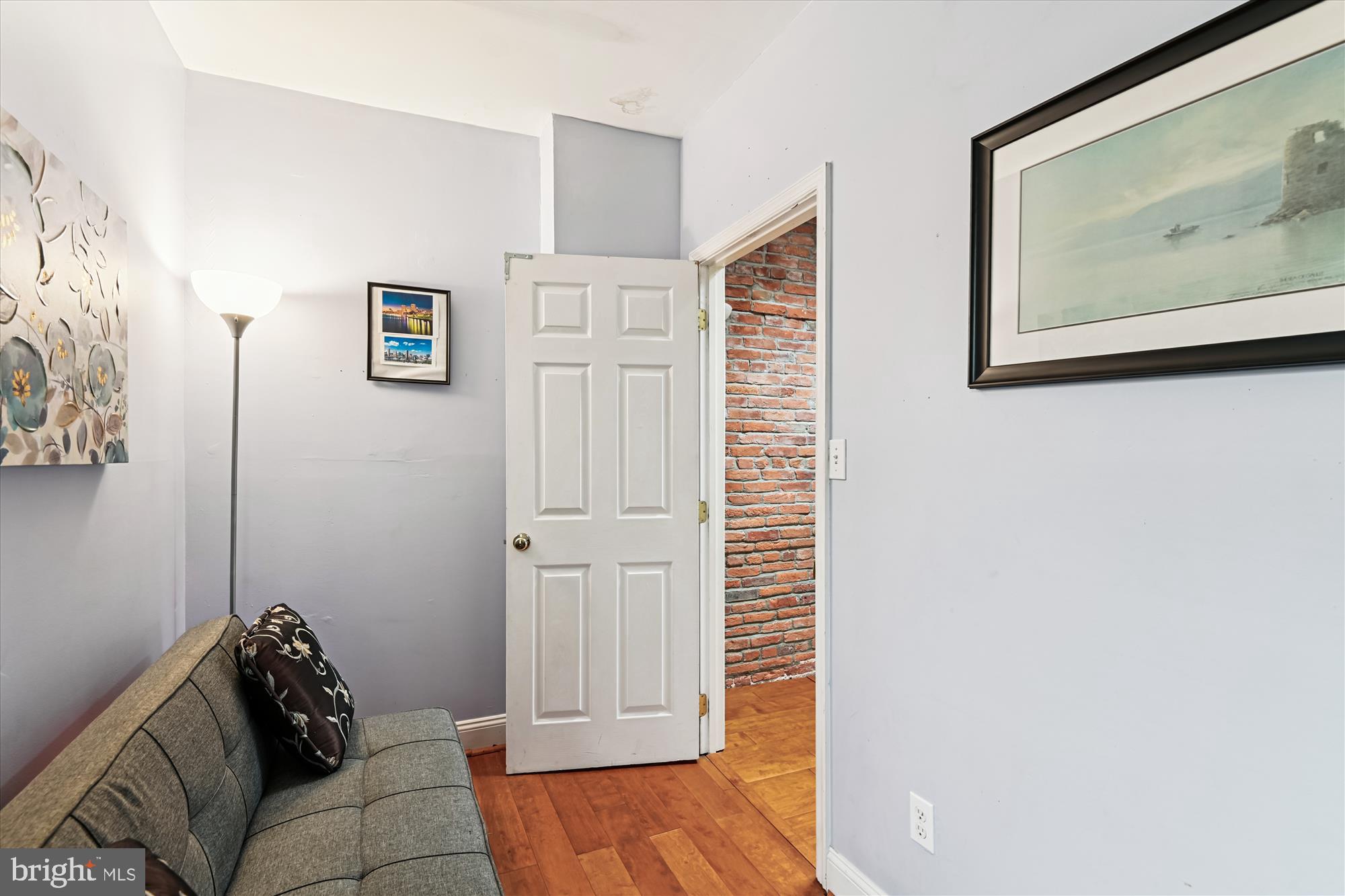 BUTCHERS HILL - Residential