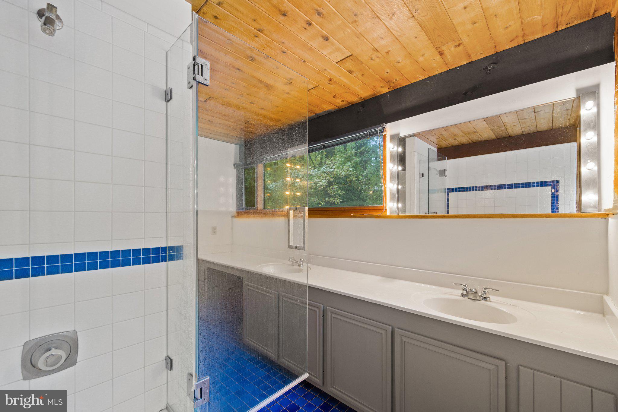 OFFUTT HOME TRACT - Residential