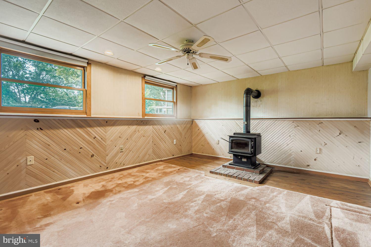 HARMANS WOODS - Residential