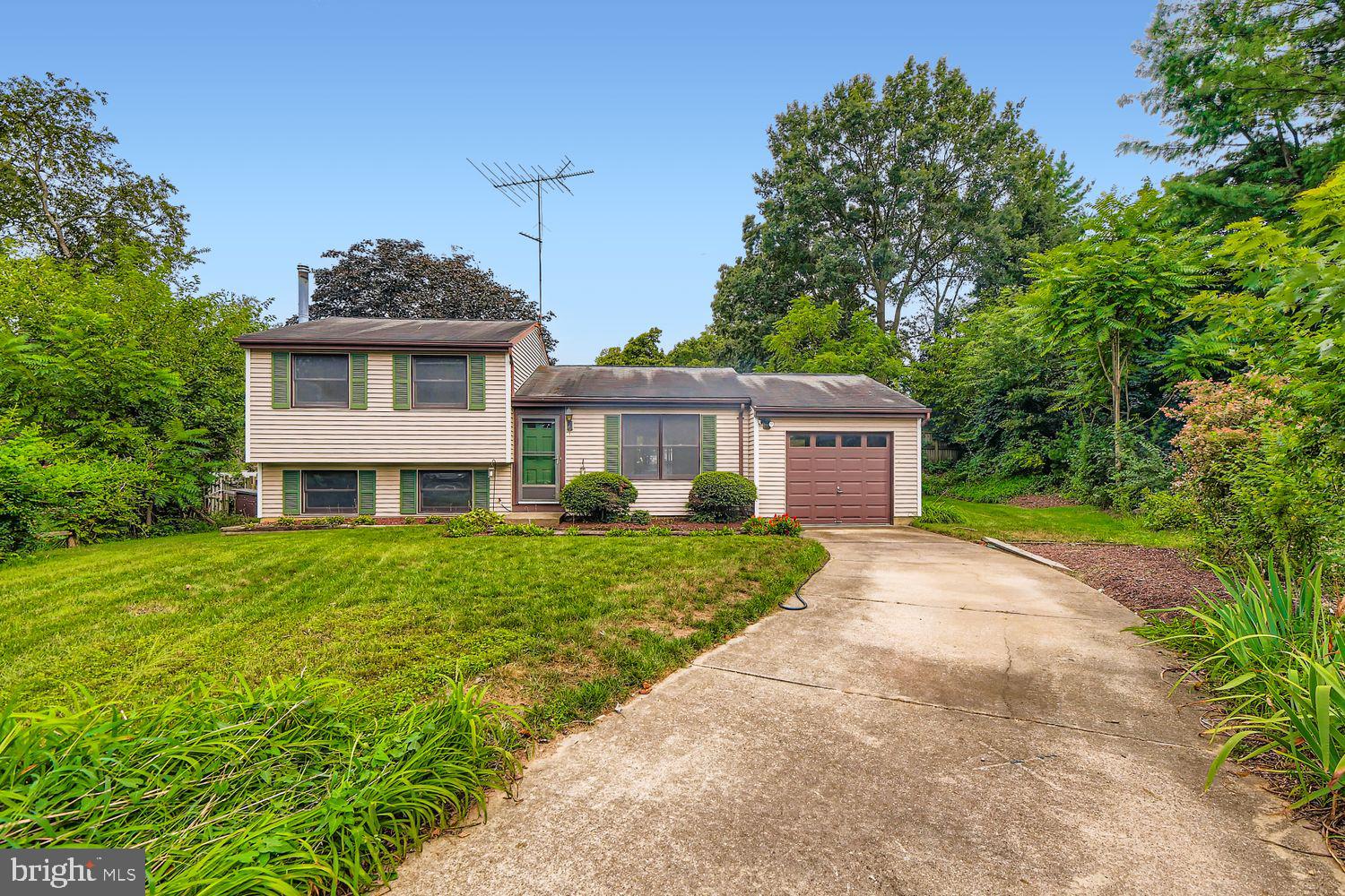 HARMANS WOODS - Residential