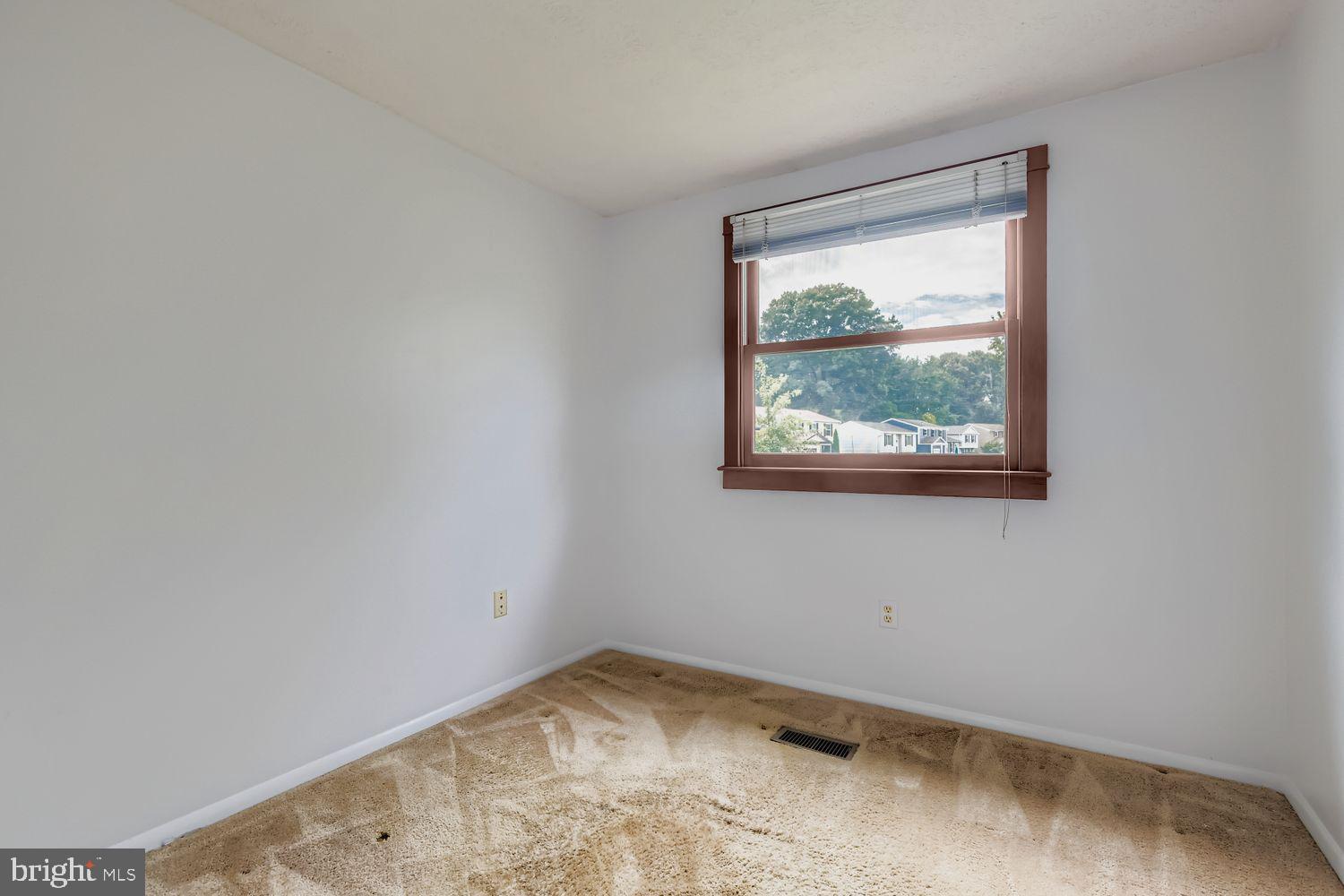 HARMANS WOODS - Residential