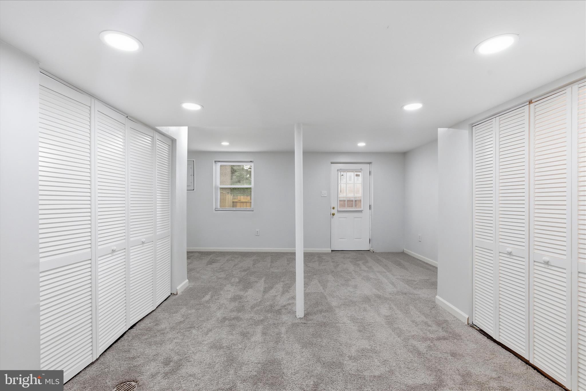 BEECHWOOD SQUARE - Residential