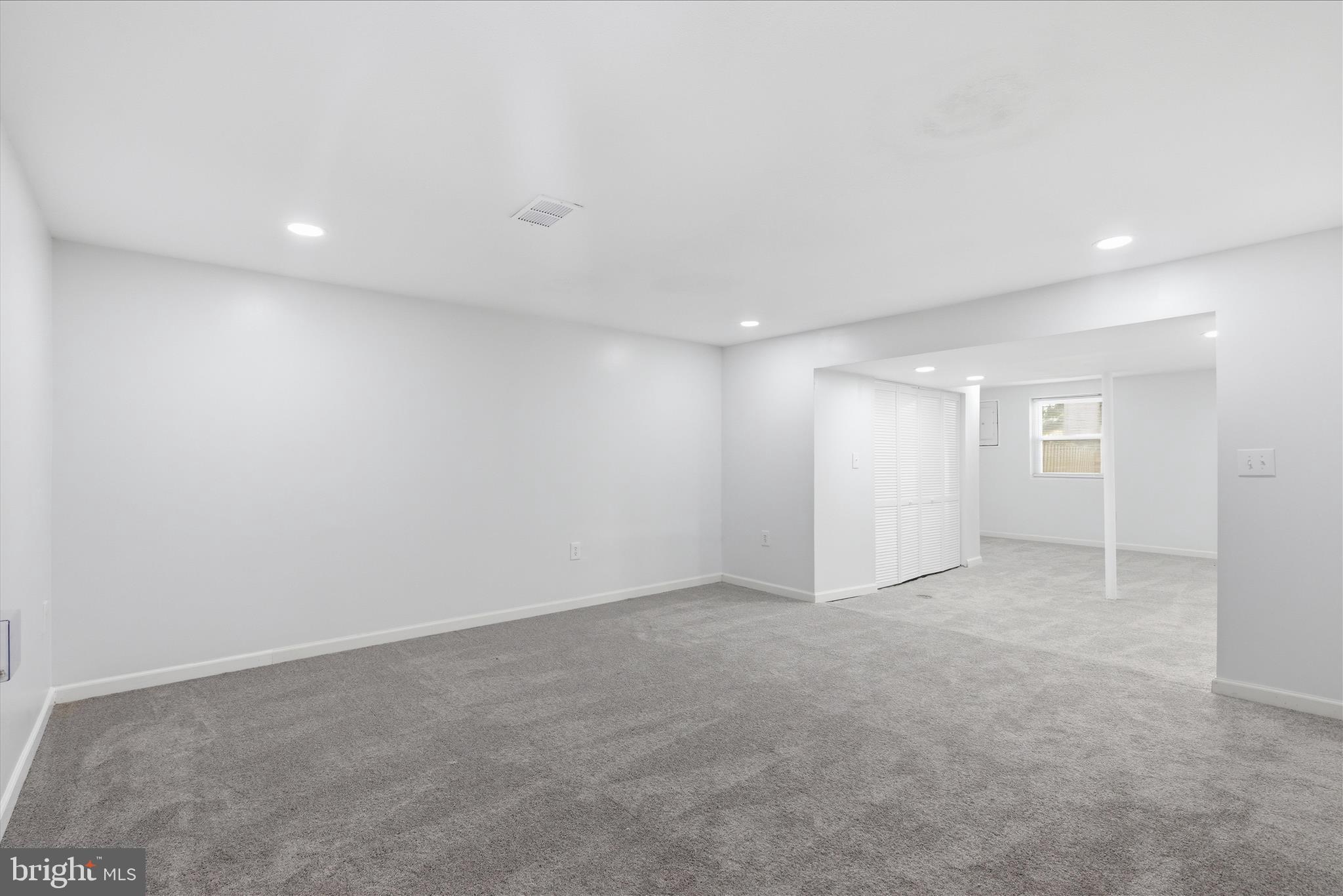 BEECHWOOD SQUARE - Residential