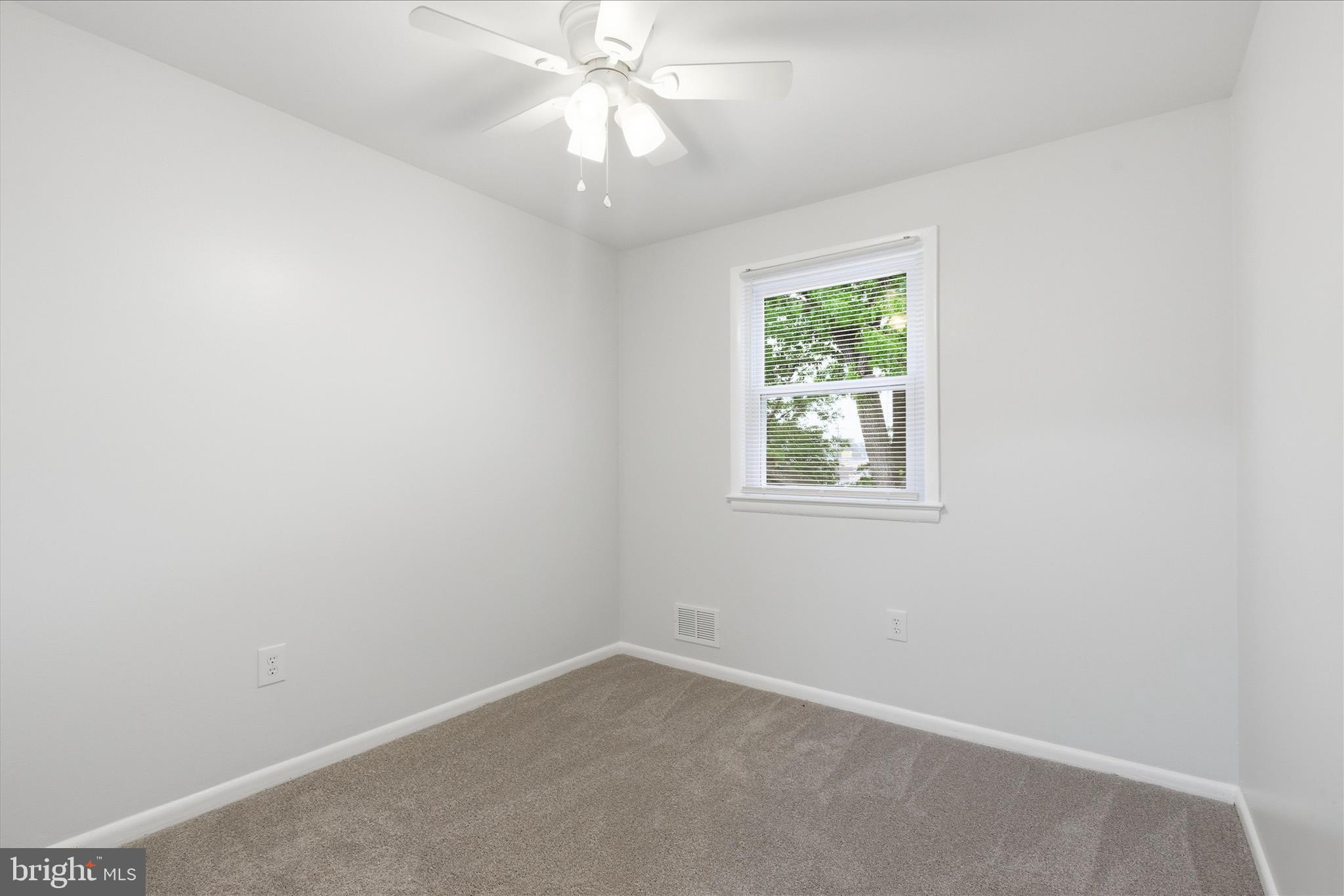 BEECHWOOD SQUARE - Residential