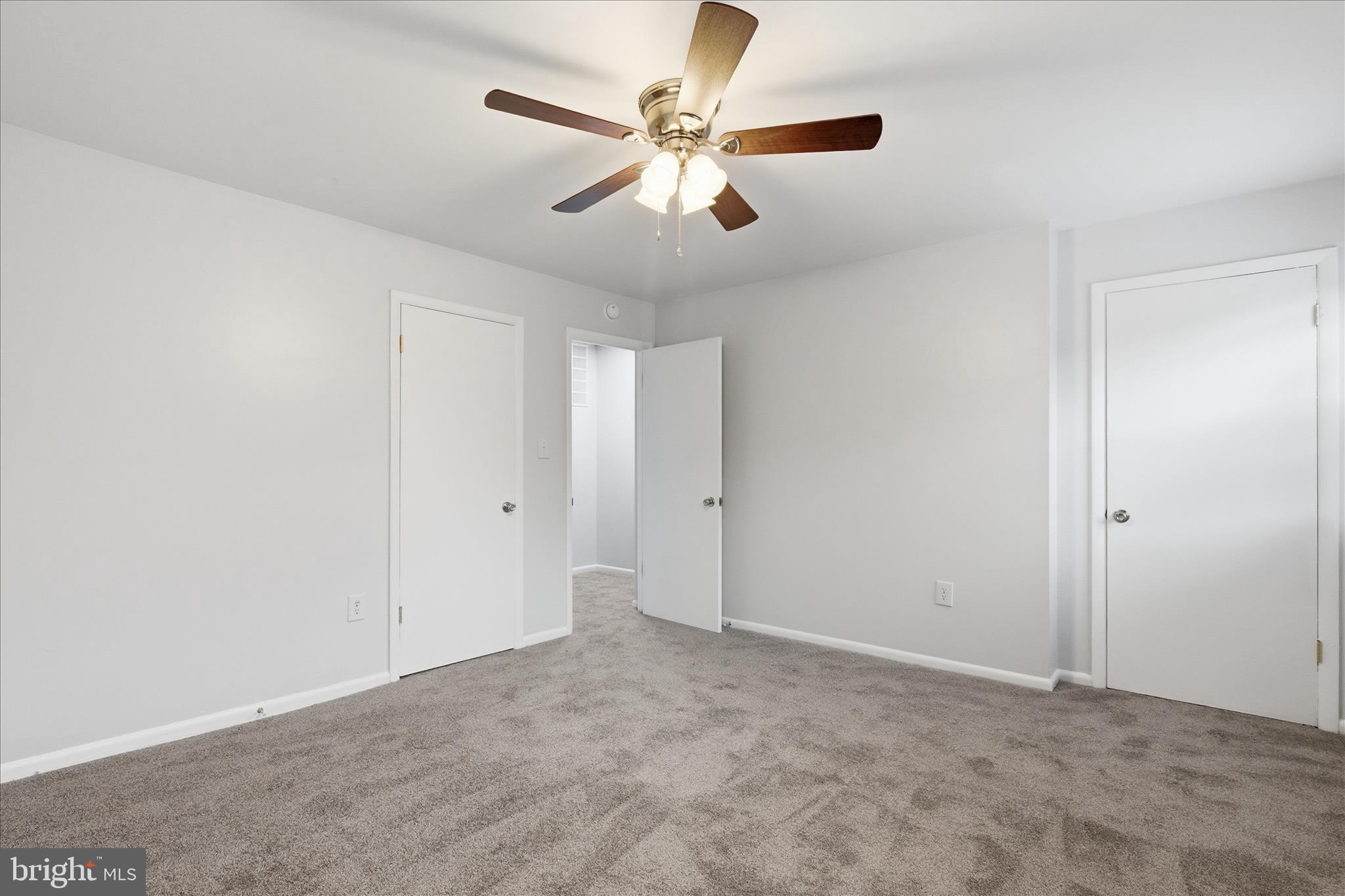 BEECHWOOD SQUARE - Residential