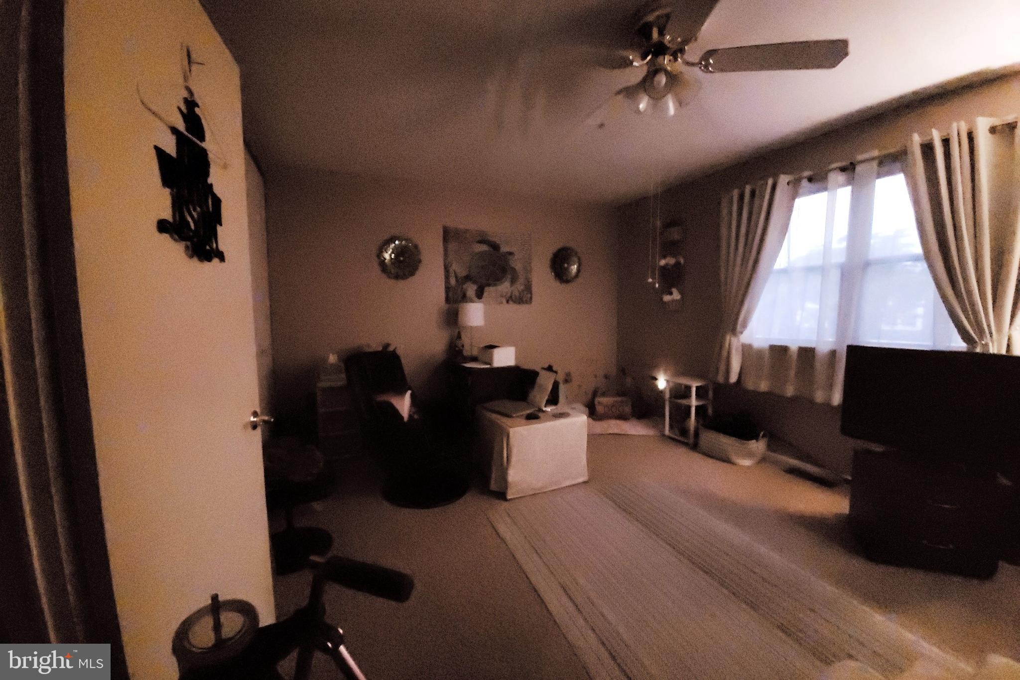 COLONY PARK - Residential