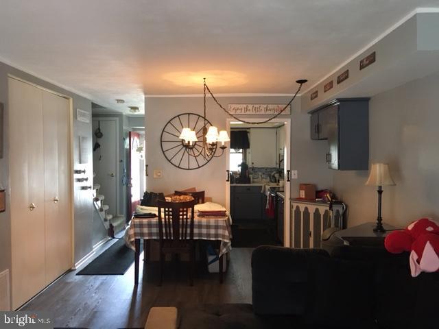 COLONY PARK - Residential