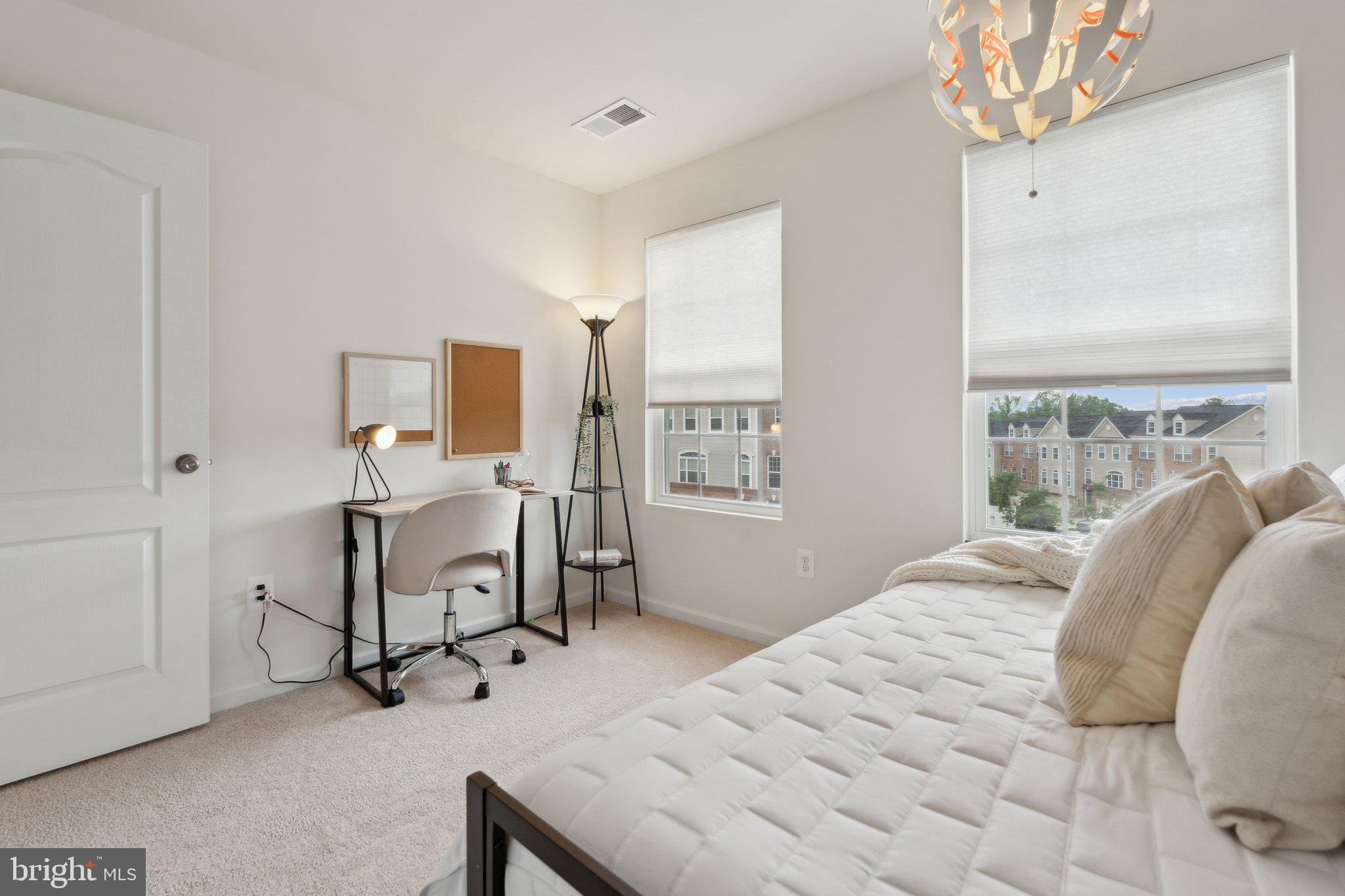 FIELDSTONE PRESERVE - Residential