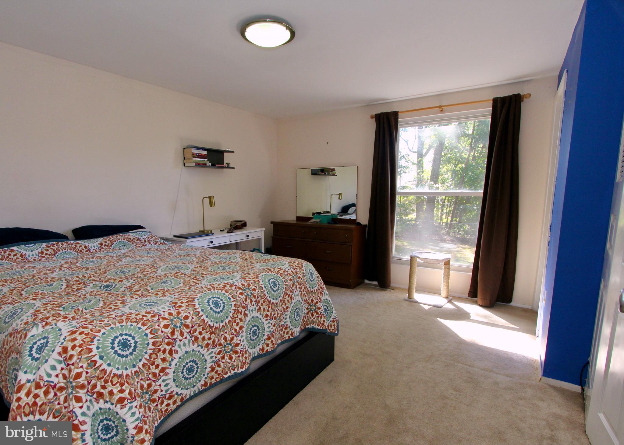 DEVONNE WOODS - Residential