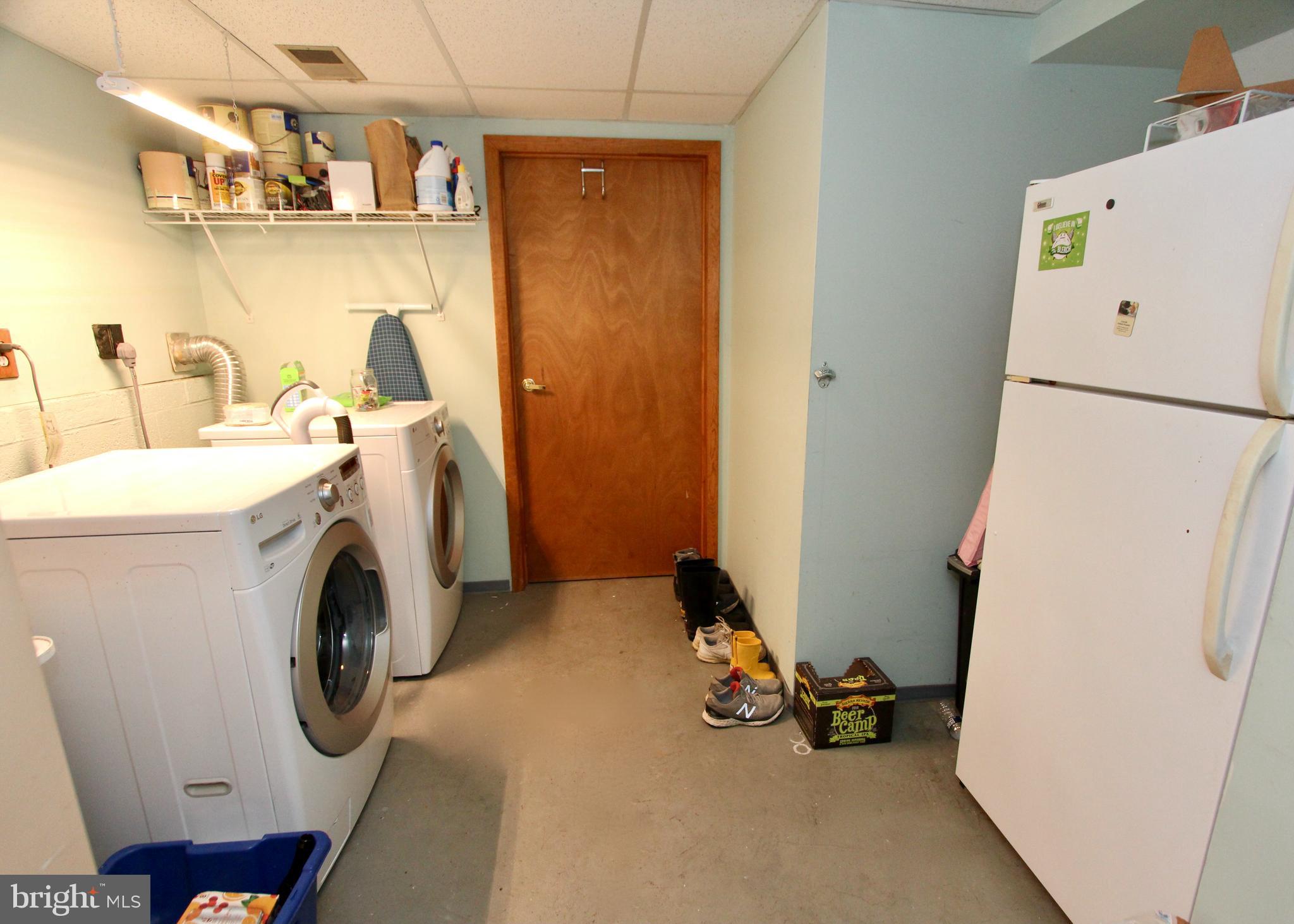 DEVONNE WOODS - Residential