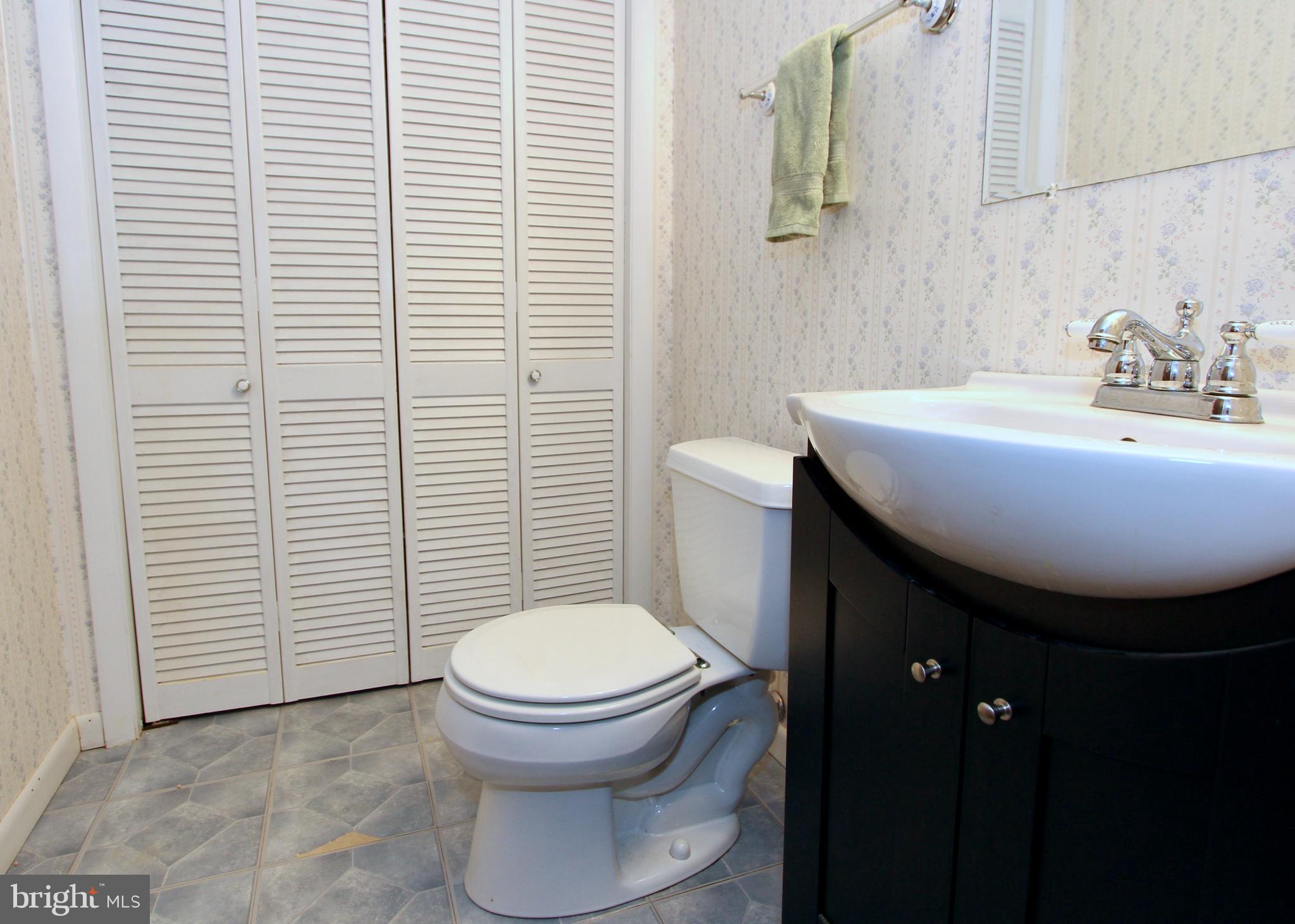 DEVONNE WOODS - Residential