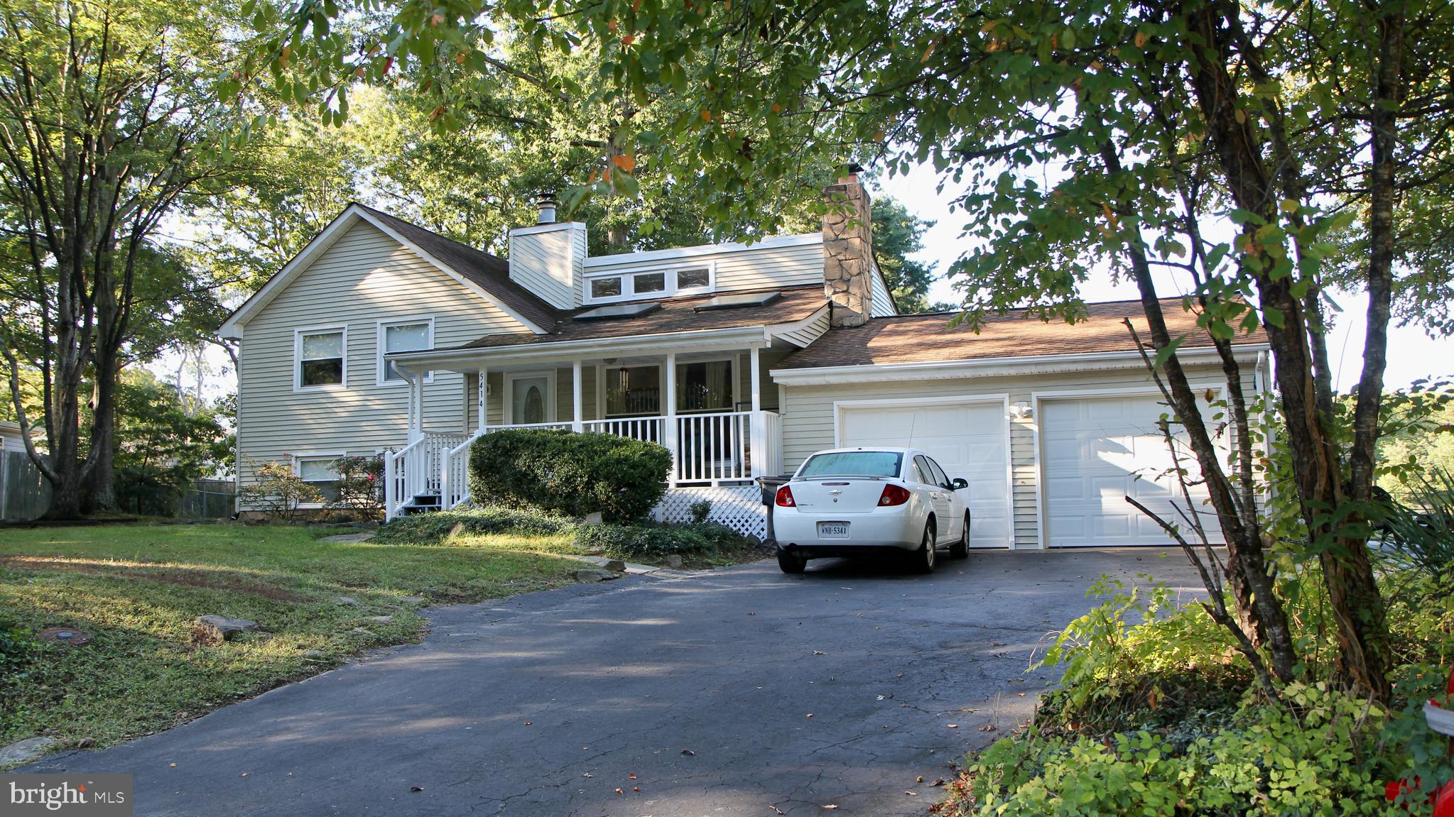 DEVONNE WOODS - Residential