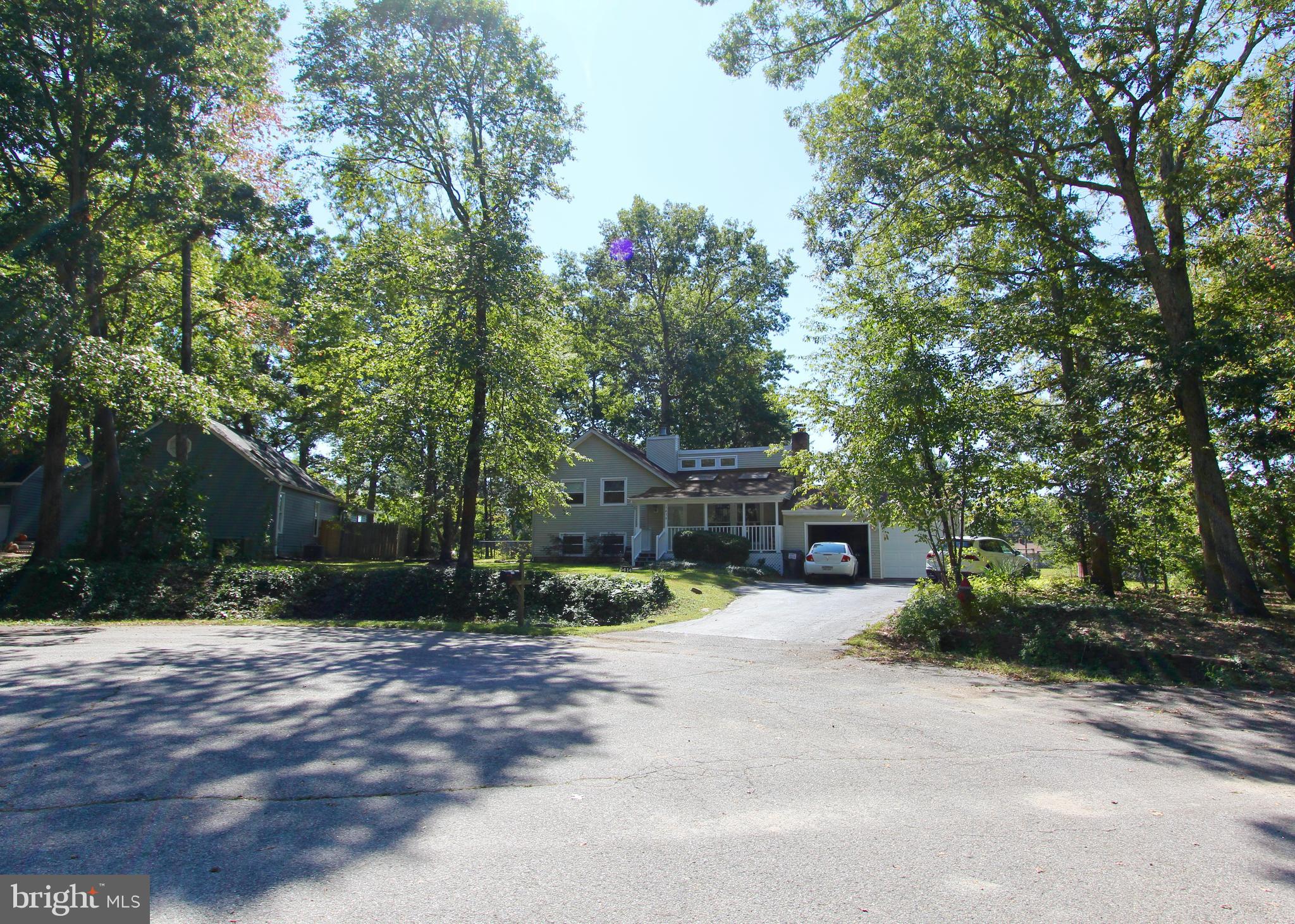 DEVONNE WOODS - Residential