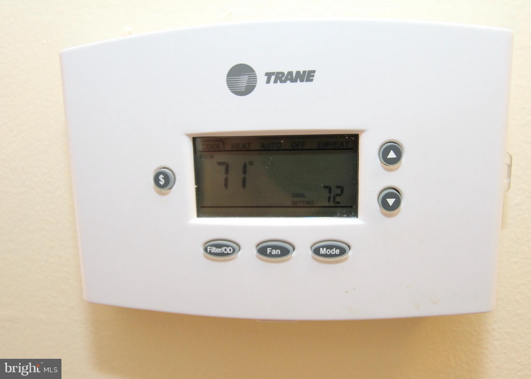 DEVONNE WOODS - Residential