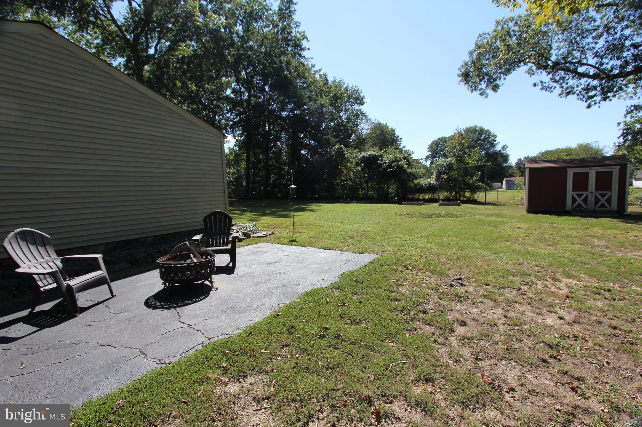 DEVONNE WOODS - Residential