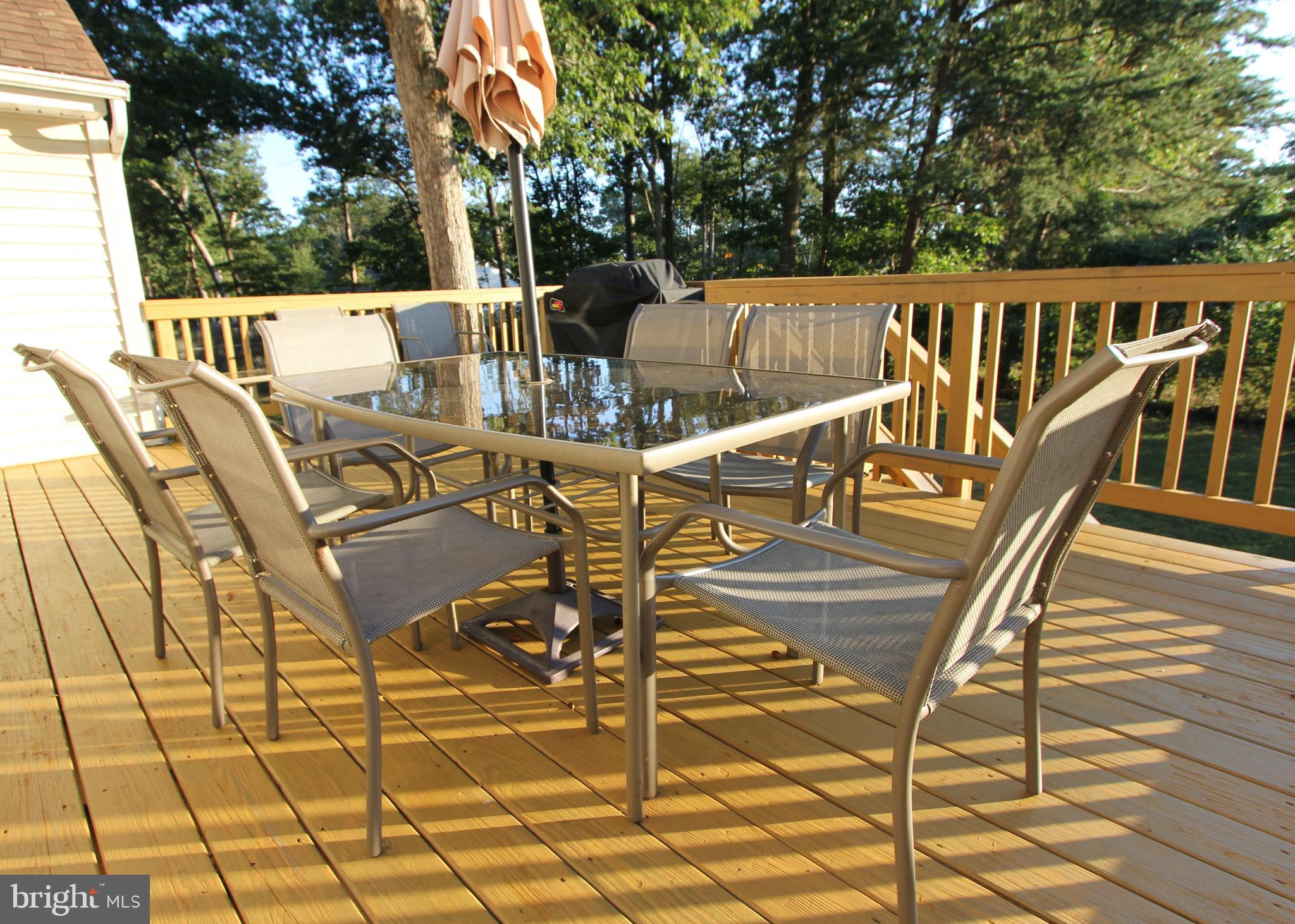 DEVONNE WOODS - Residential