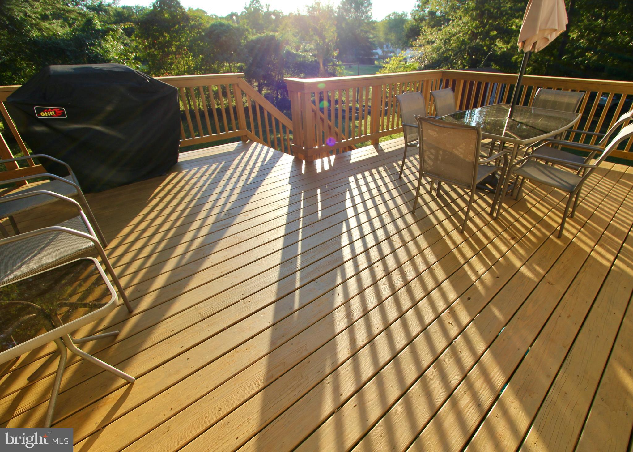 DEVONNE WOODS - Residential