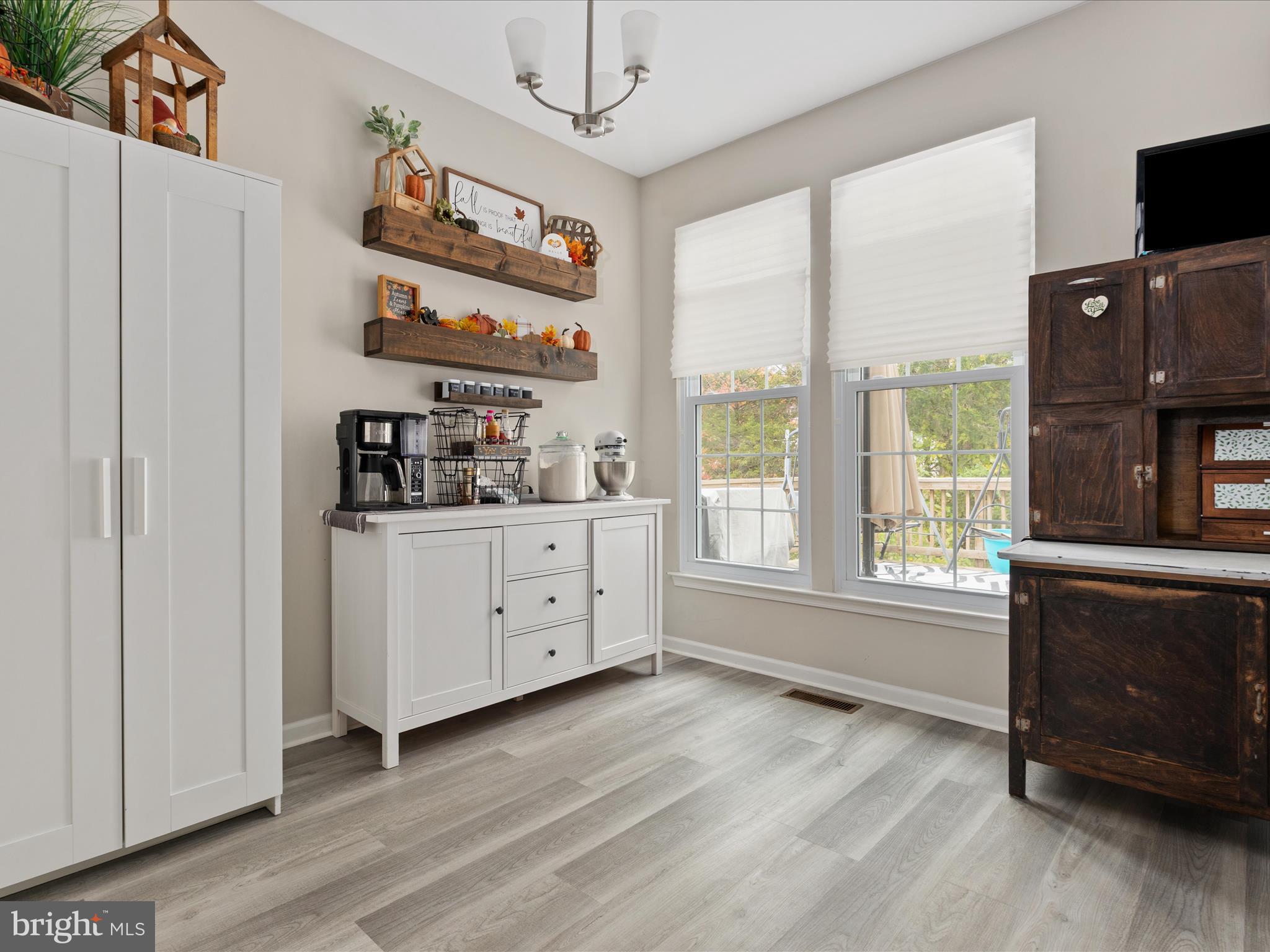 GREENHILL CROSSING - Residential