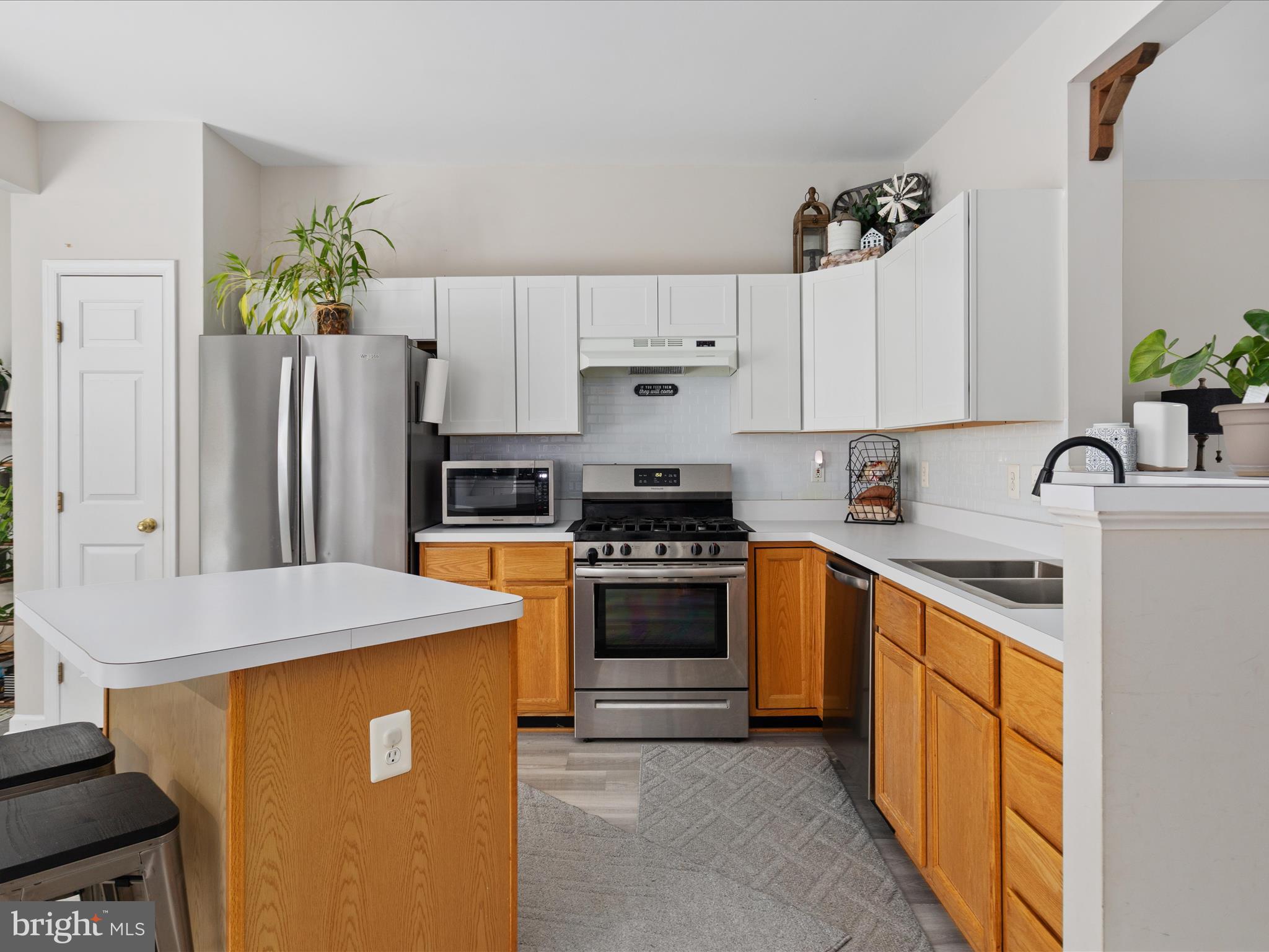 GREENHILL CROSSING - Residential