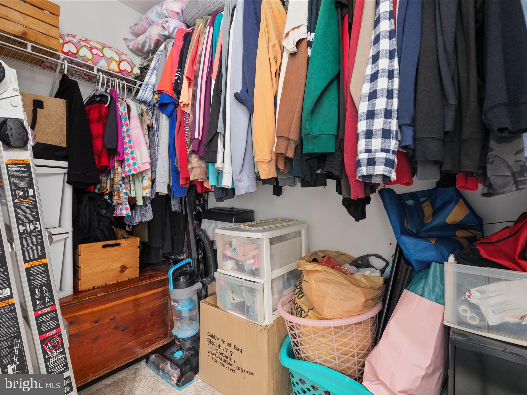 GREENHILL CROSSING - Residential