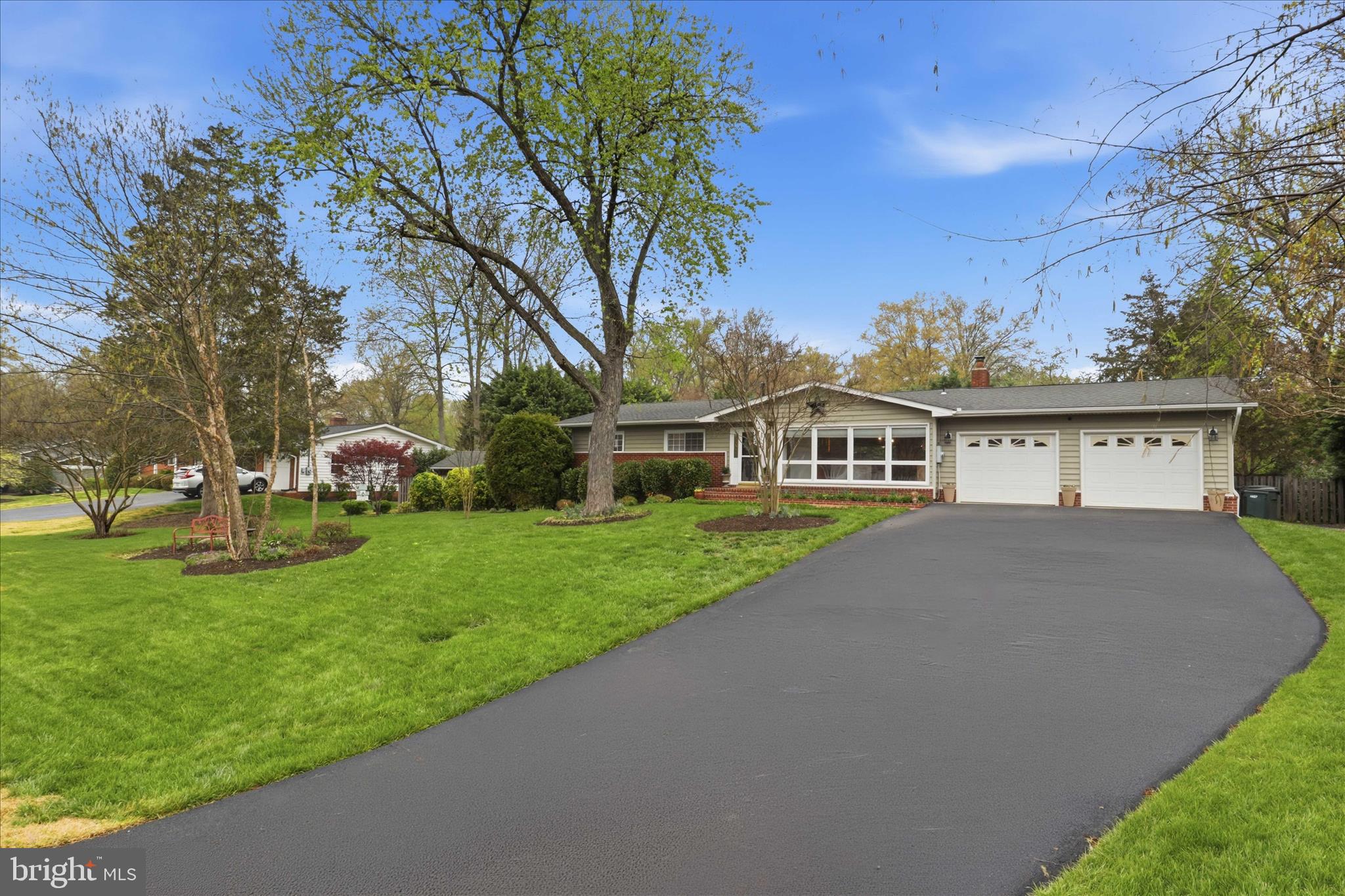 4404 PHYLLISS STREET