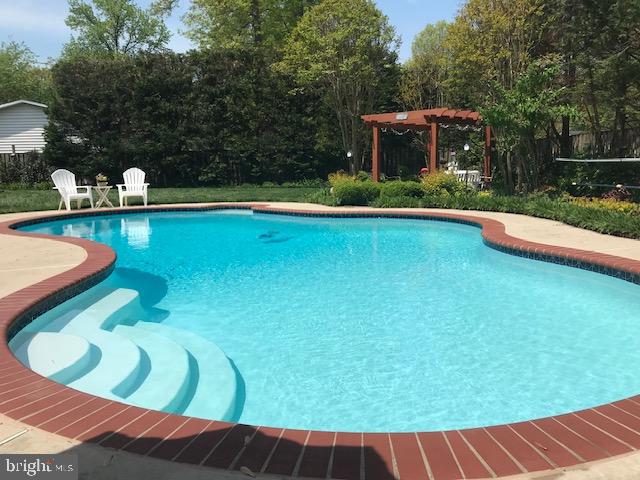 4404 PHYLLISS STREET