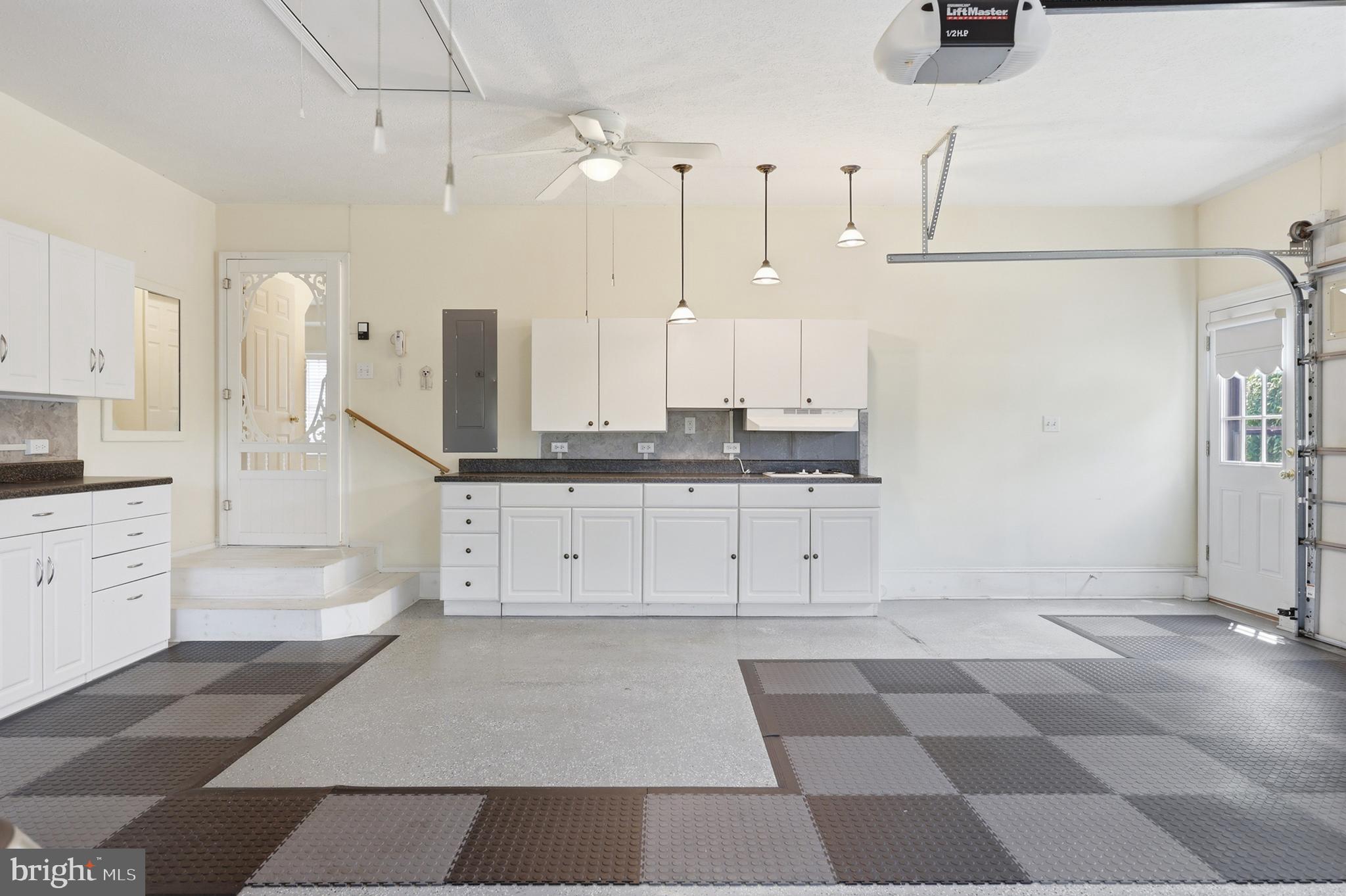 TABLER ESTATES - Residential