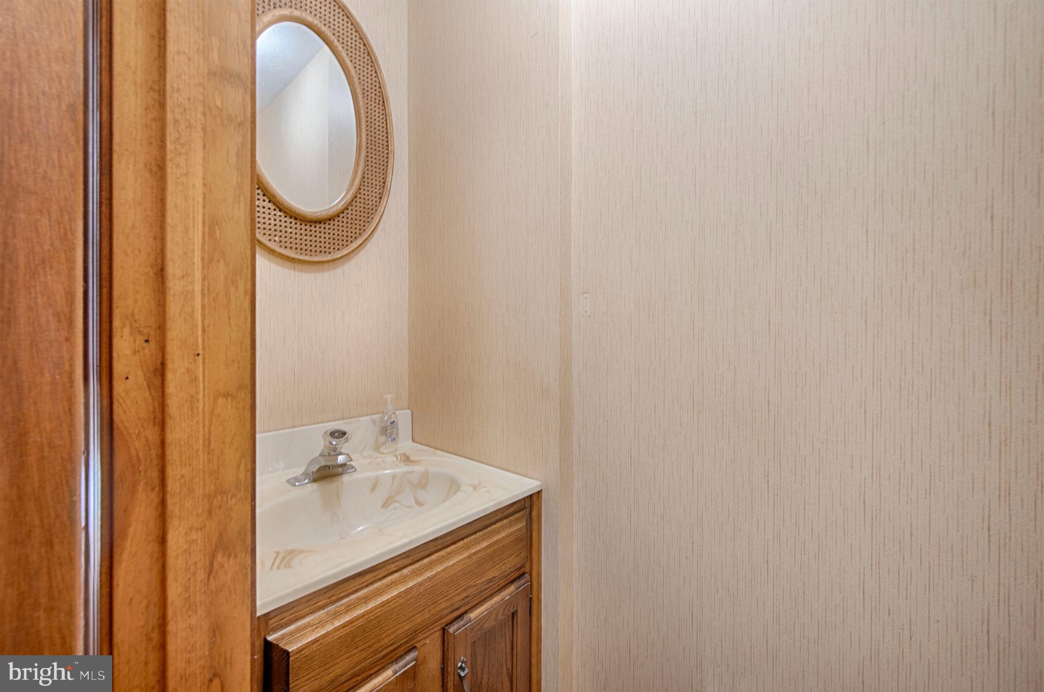 COLONY ACRES - Residential