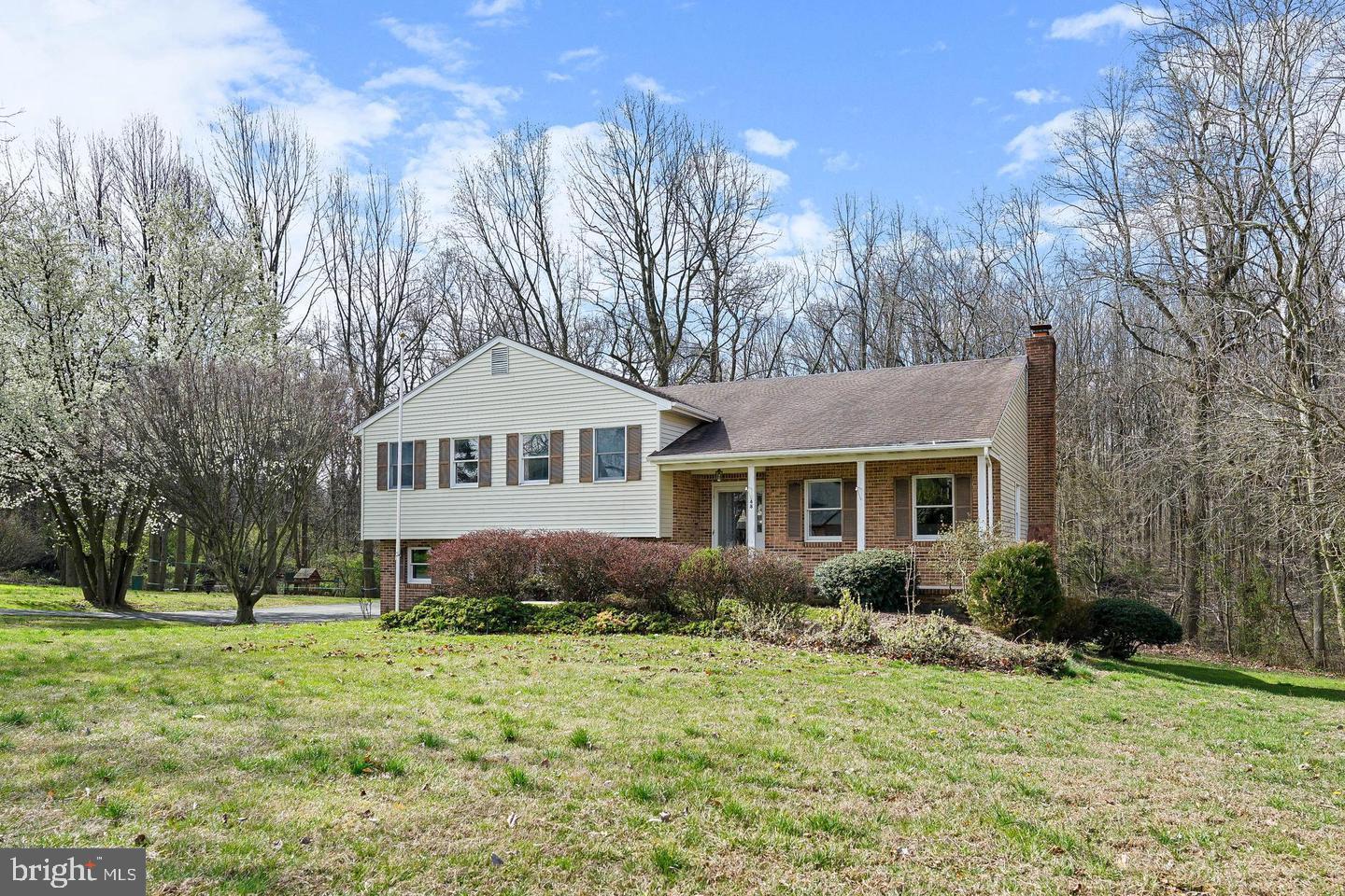 COLONY ACRES - Residential