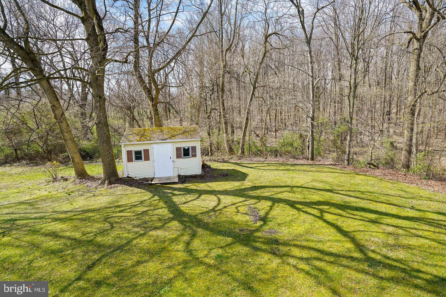 COLONY ACRES - Residential