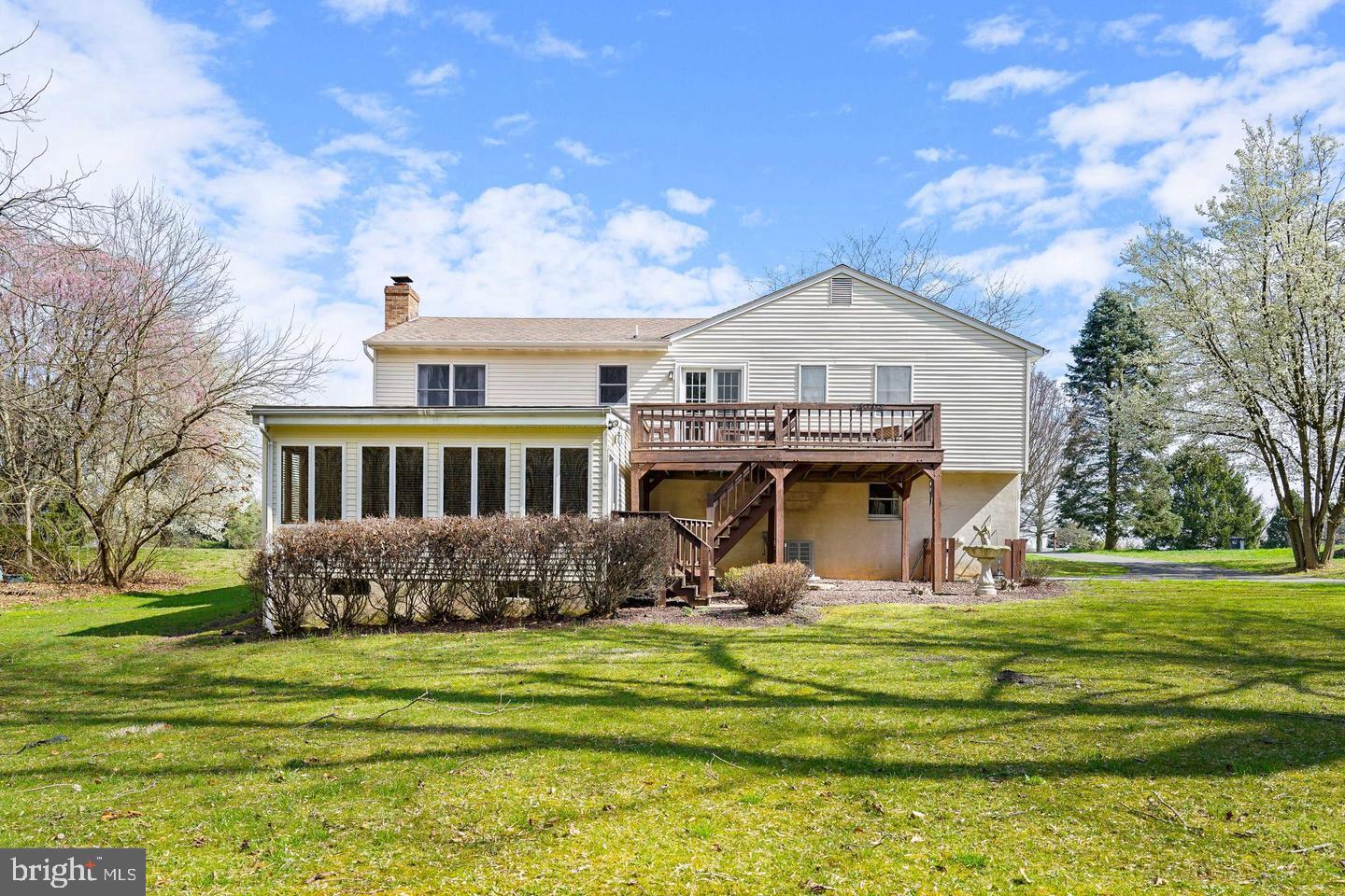 COLONY ACRES - Residential