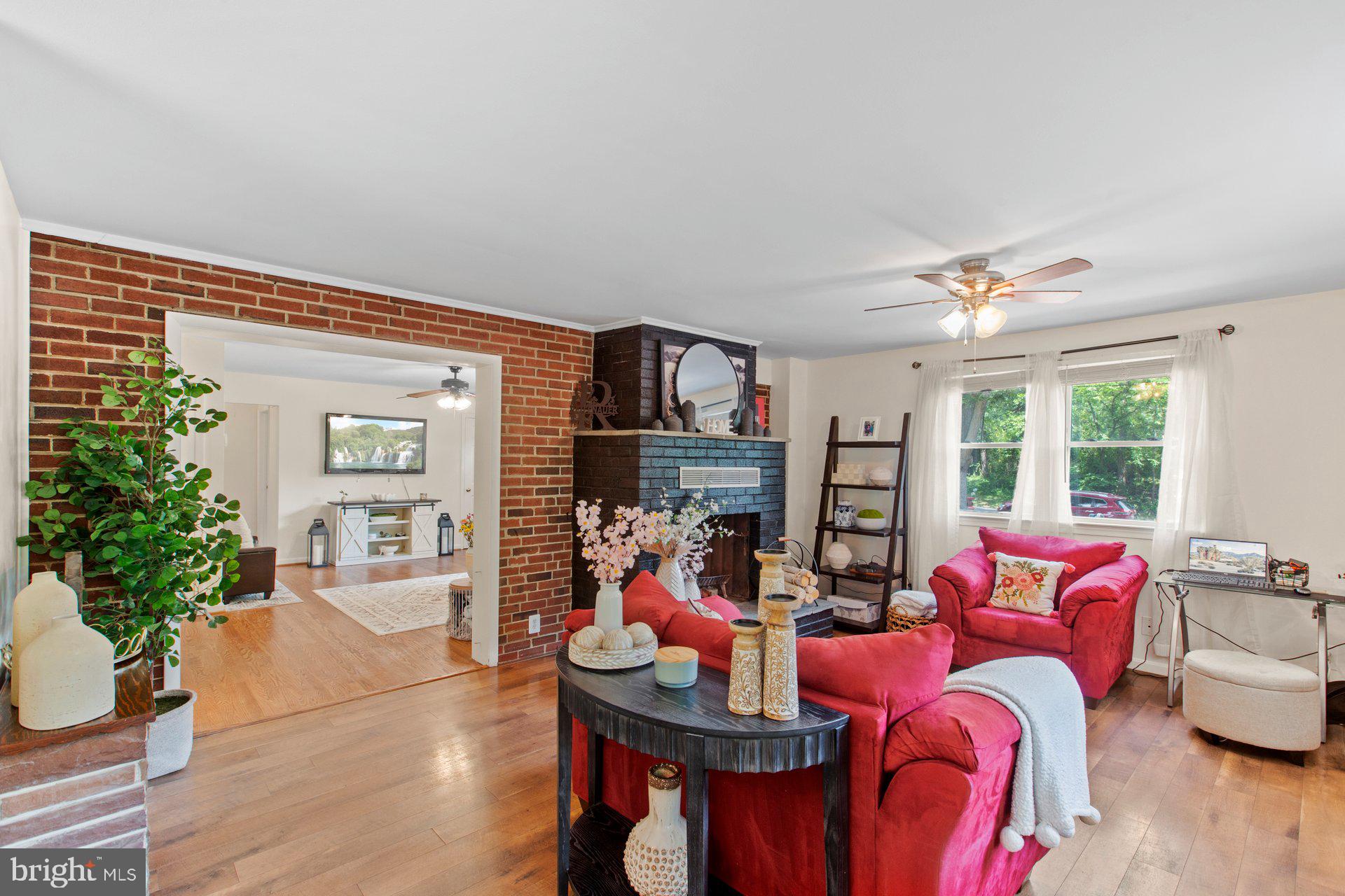 GREEN MEADOWS - Residential