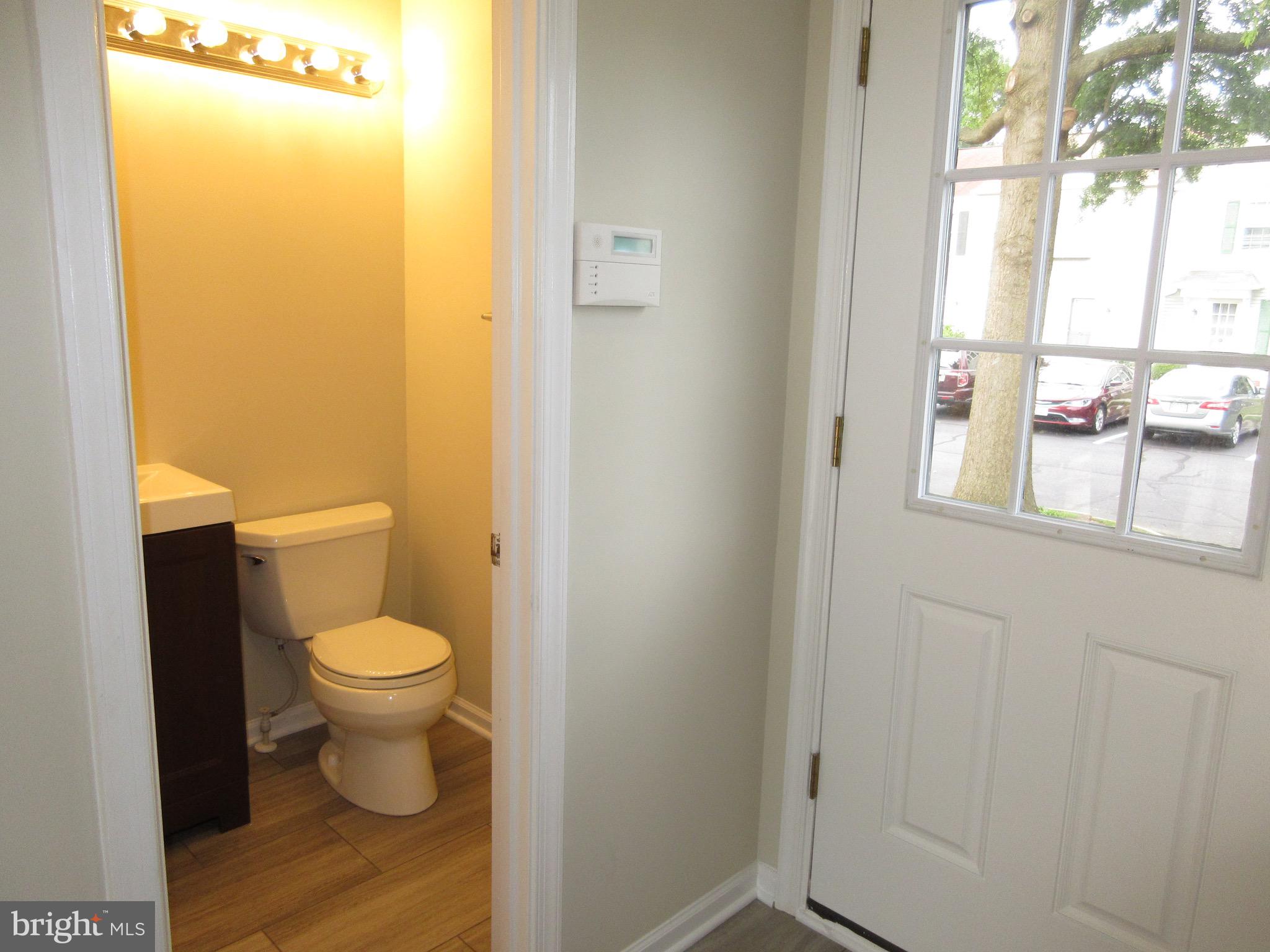 LANDSDOWNE - Residential