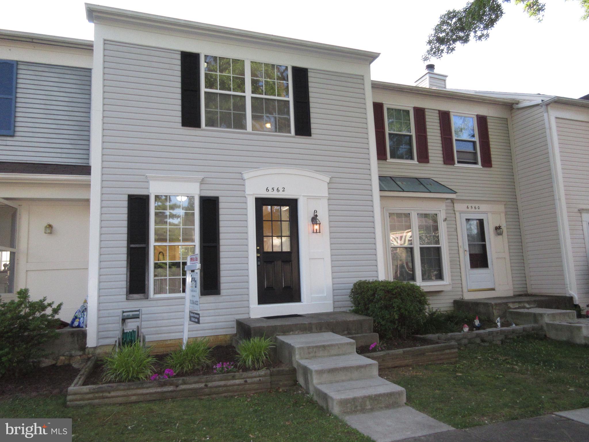 LANDSDOWNE - Residential