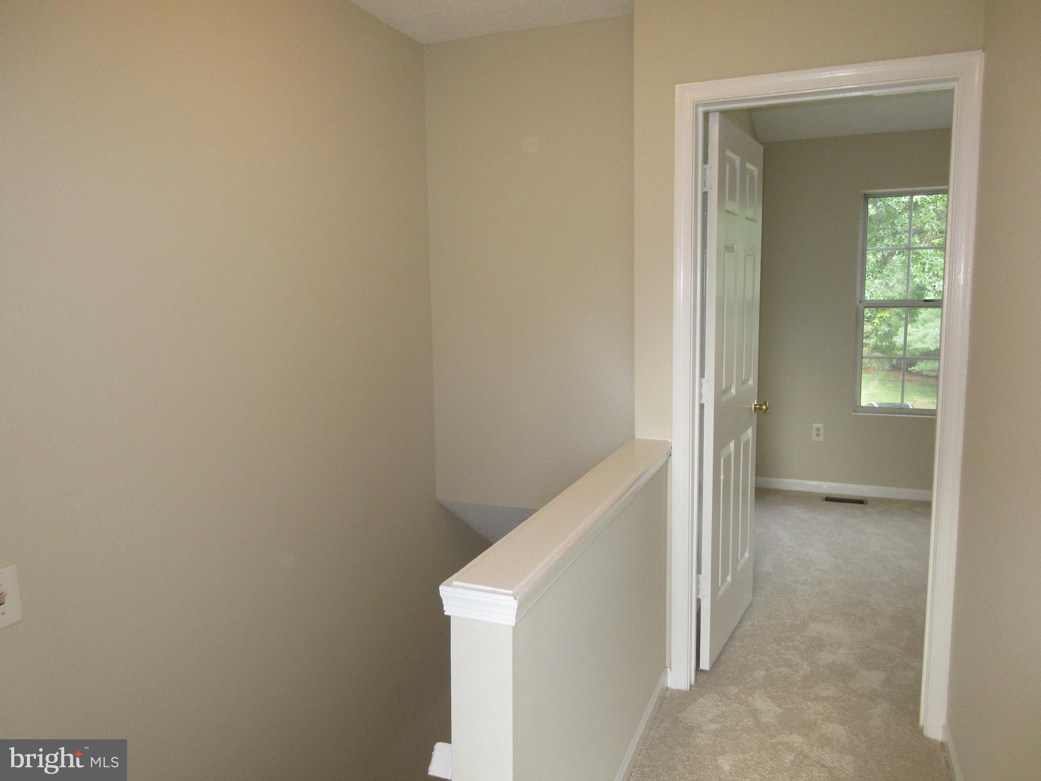 LANDSDOWNE - Residential