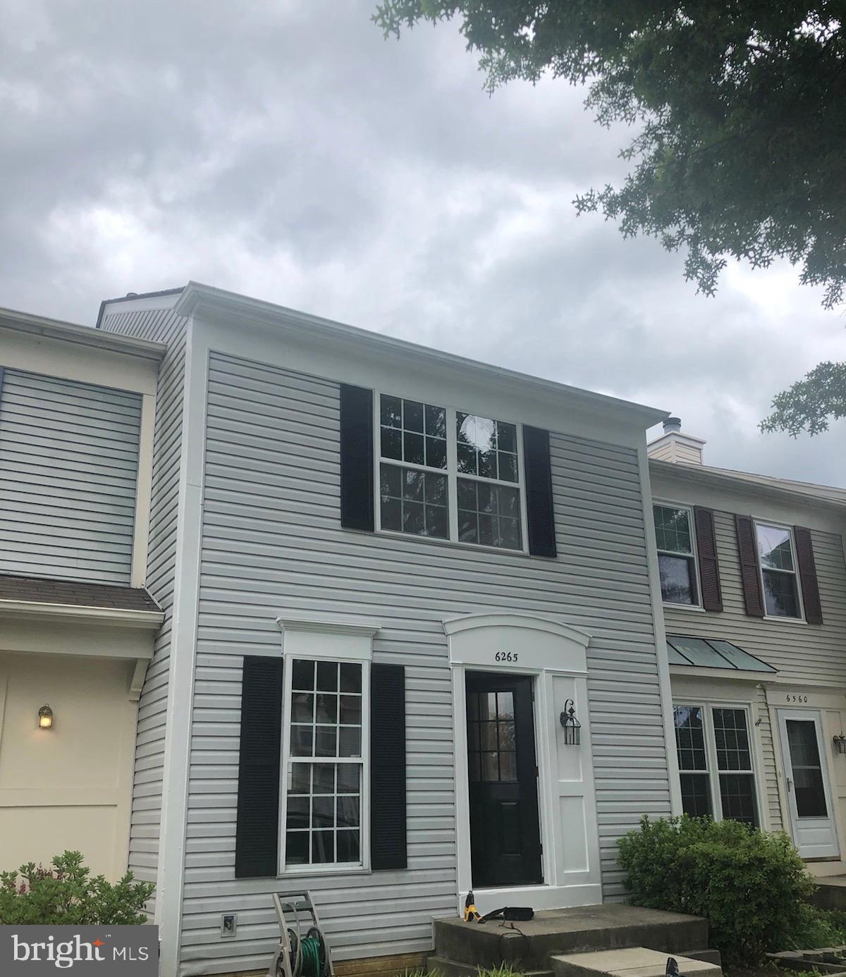 LANDSDOWNE - Residential