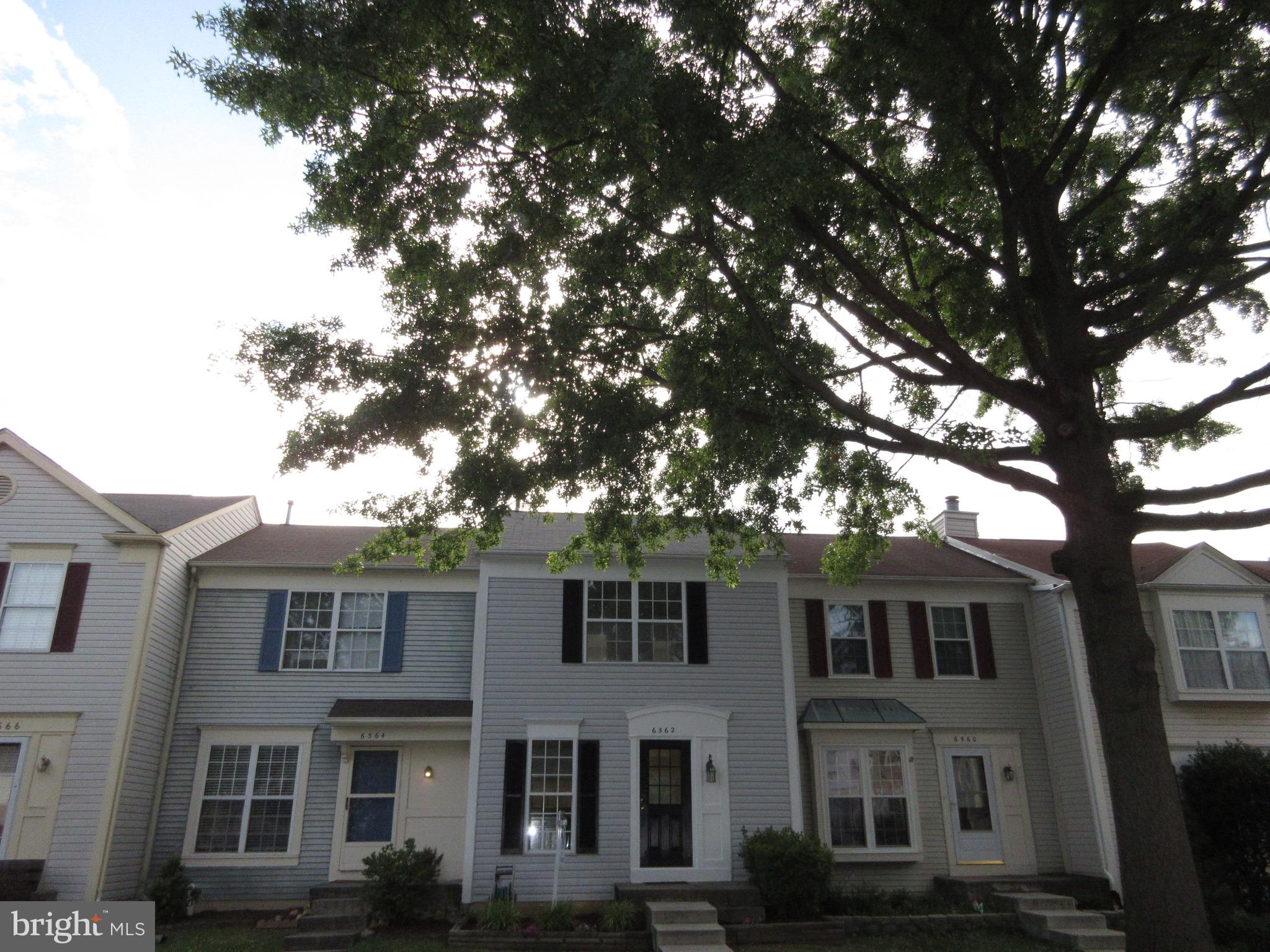 LANDSDOWNE - Residential