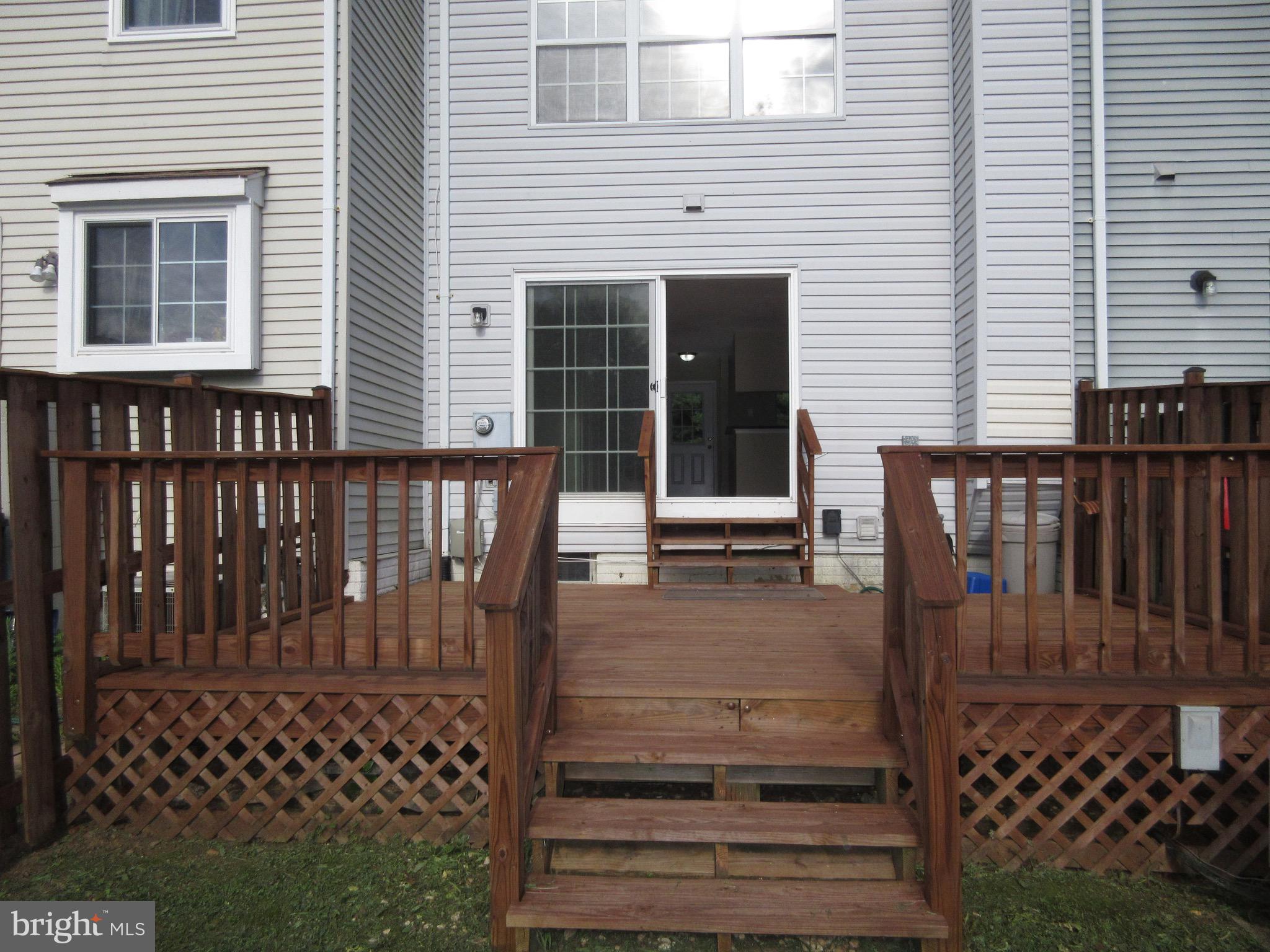 LANDSDOWNE - Residential