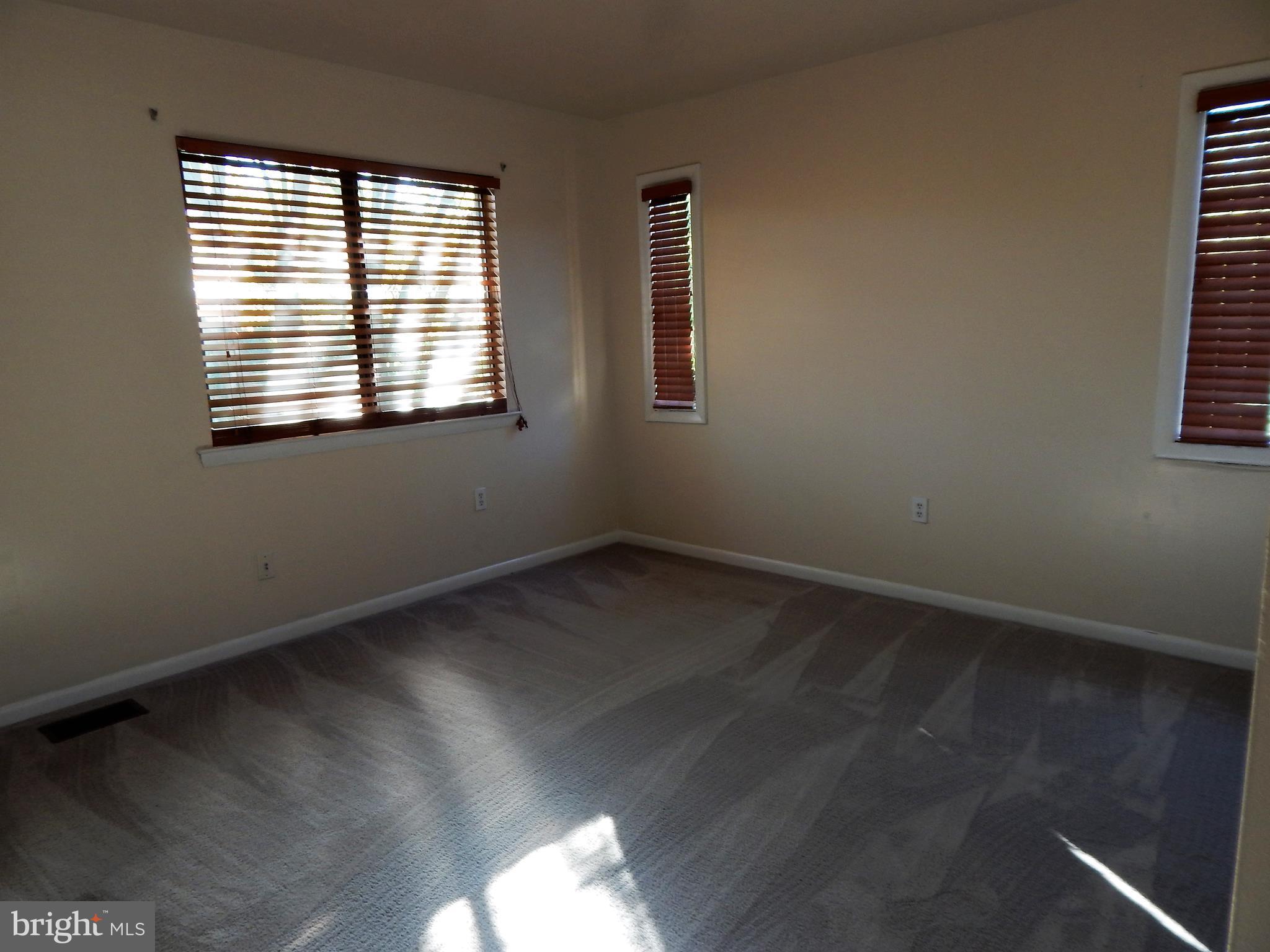 PINEWOOD MEADOWS - Residential