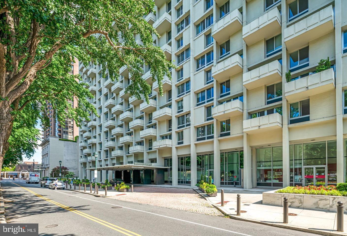 SOCIETY HILL - Residential