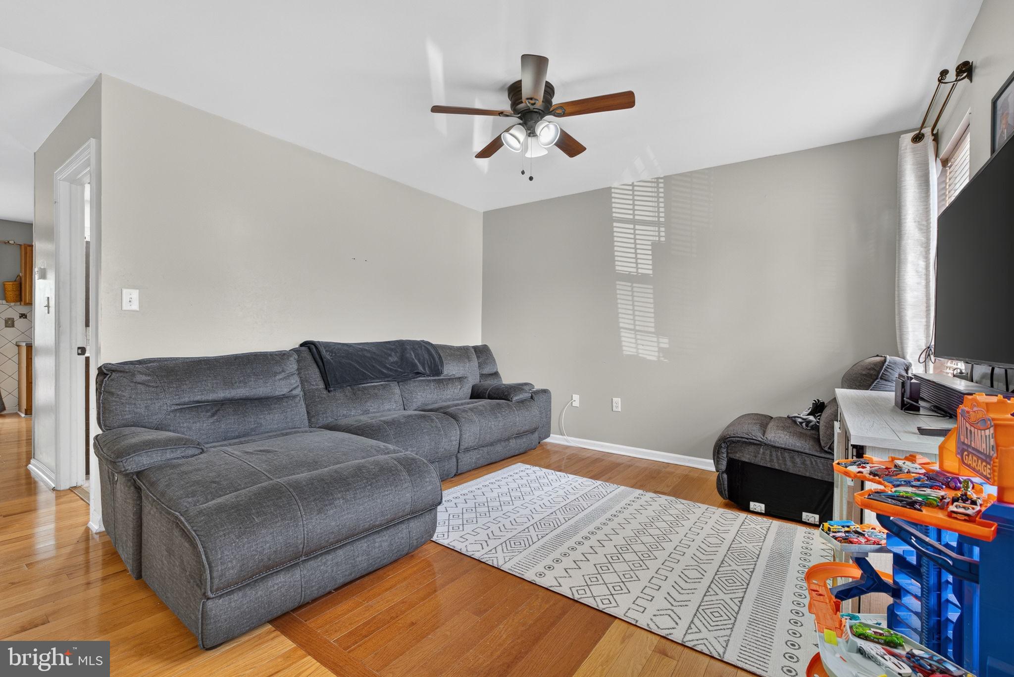 2721 WOODMONT DRIVE