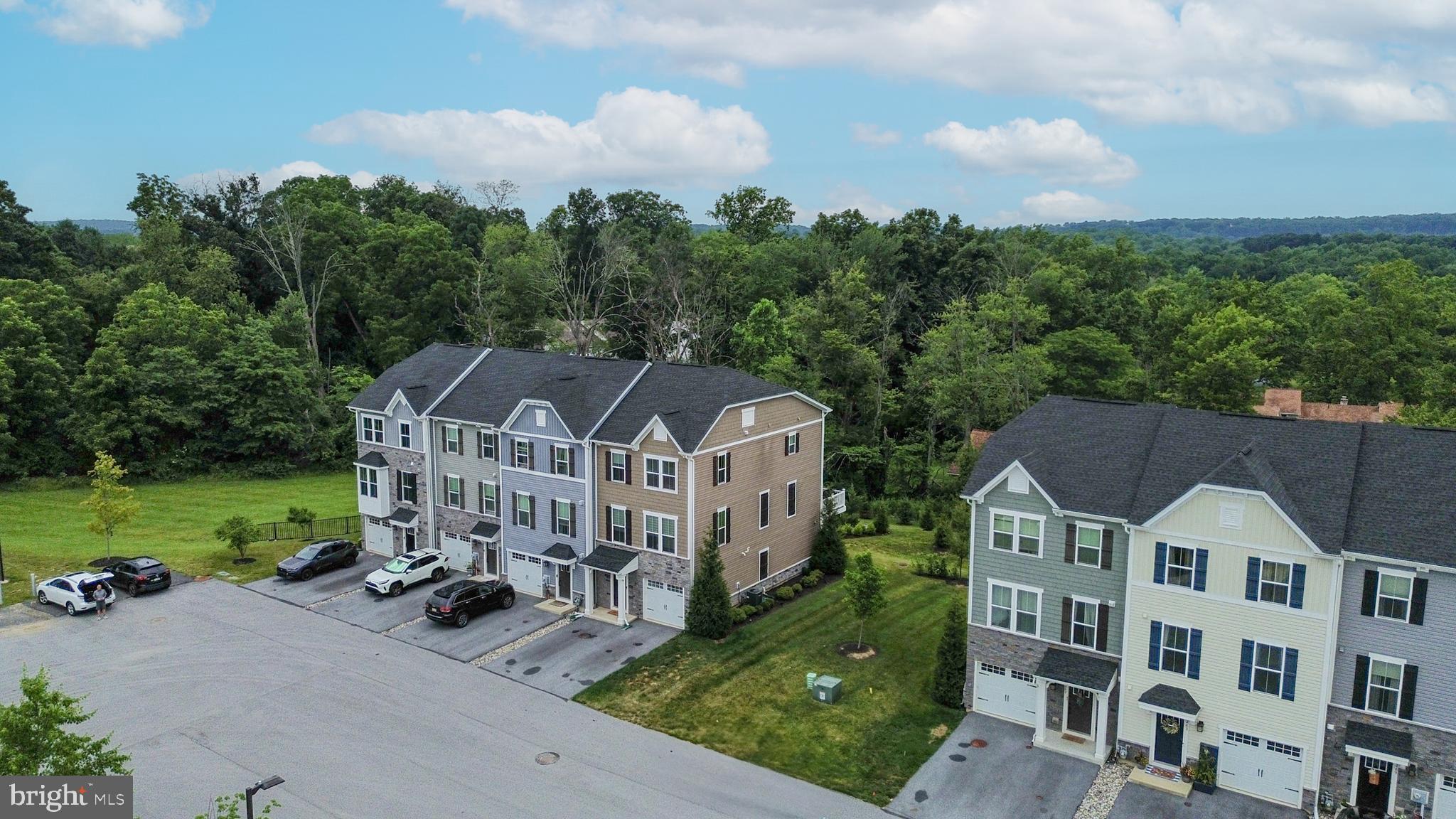 257 SUGAR MAPLE SQUARE